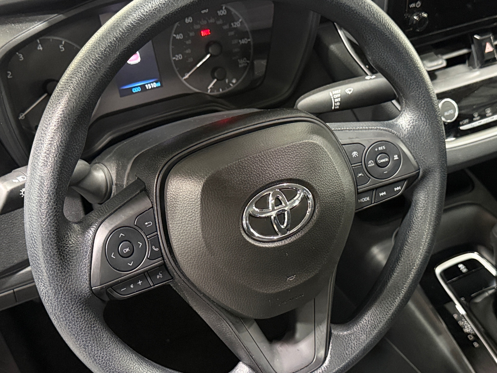 Thumbnail: 2025 Toyota Corolla - 5
