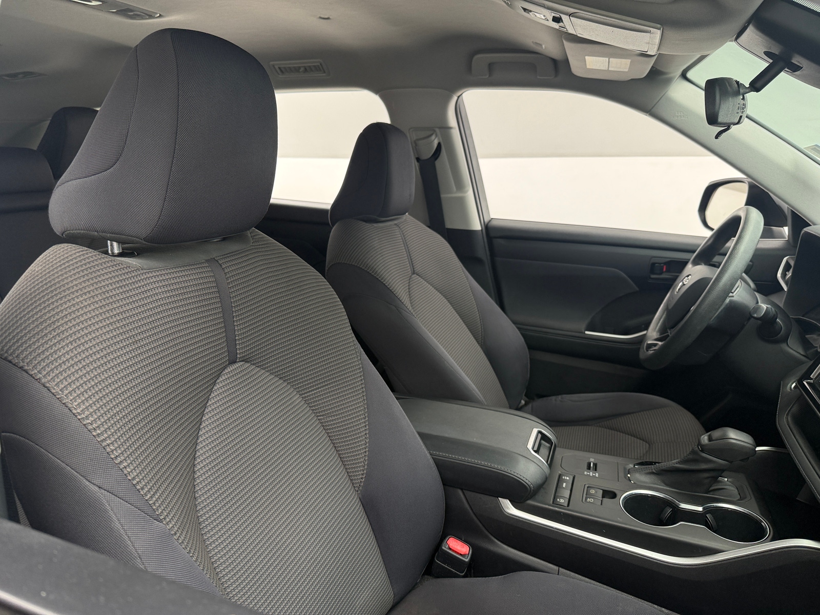 Thumbnail: 2021 Toyota Highlander - 2