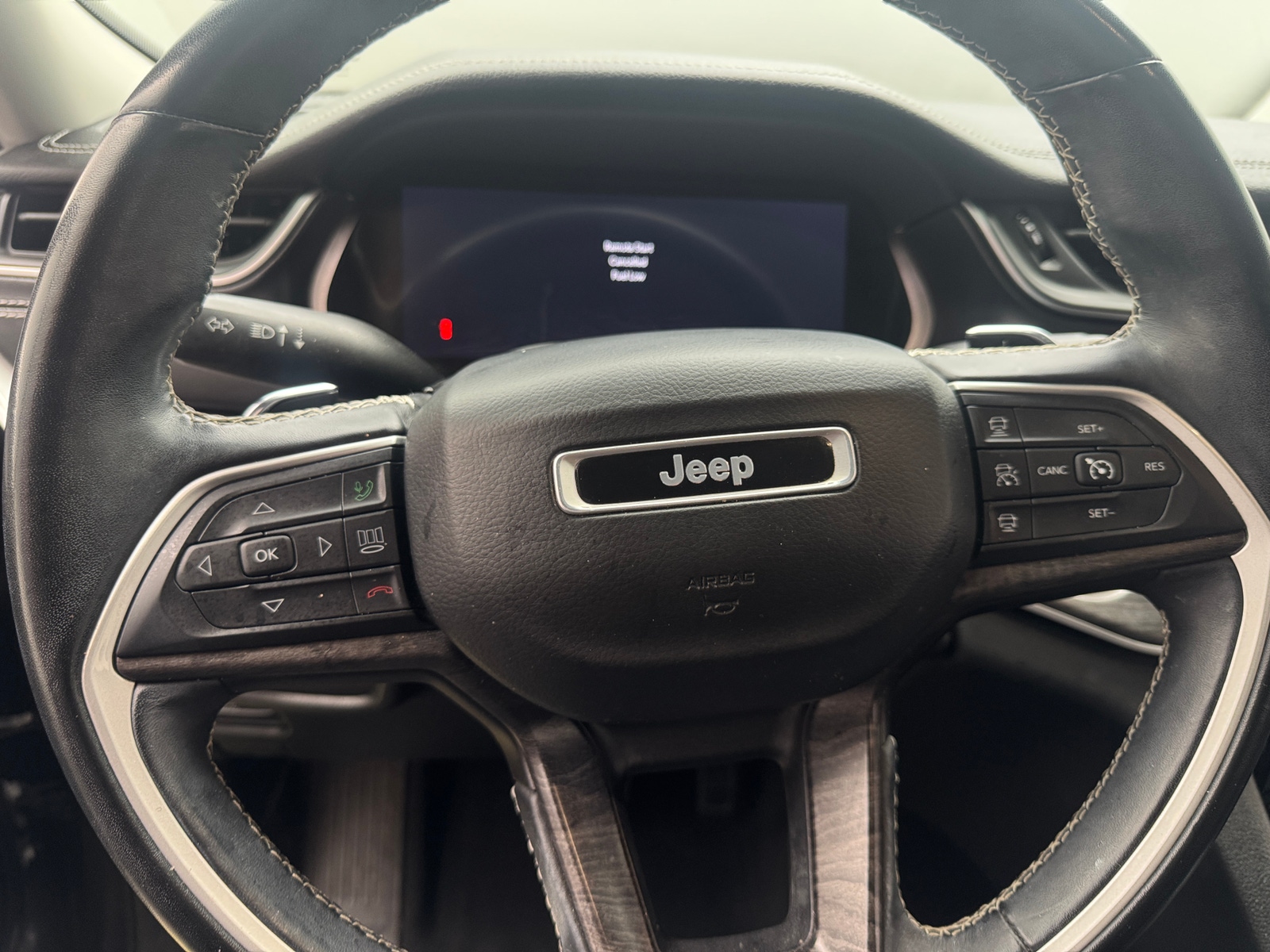 Thumbnail: 2021 Jeep Grand Cherokee L - 4
