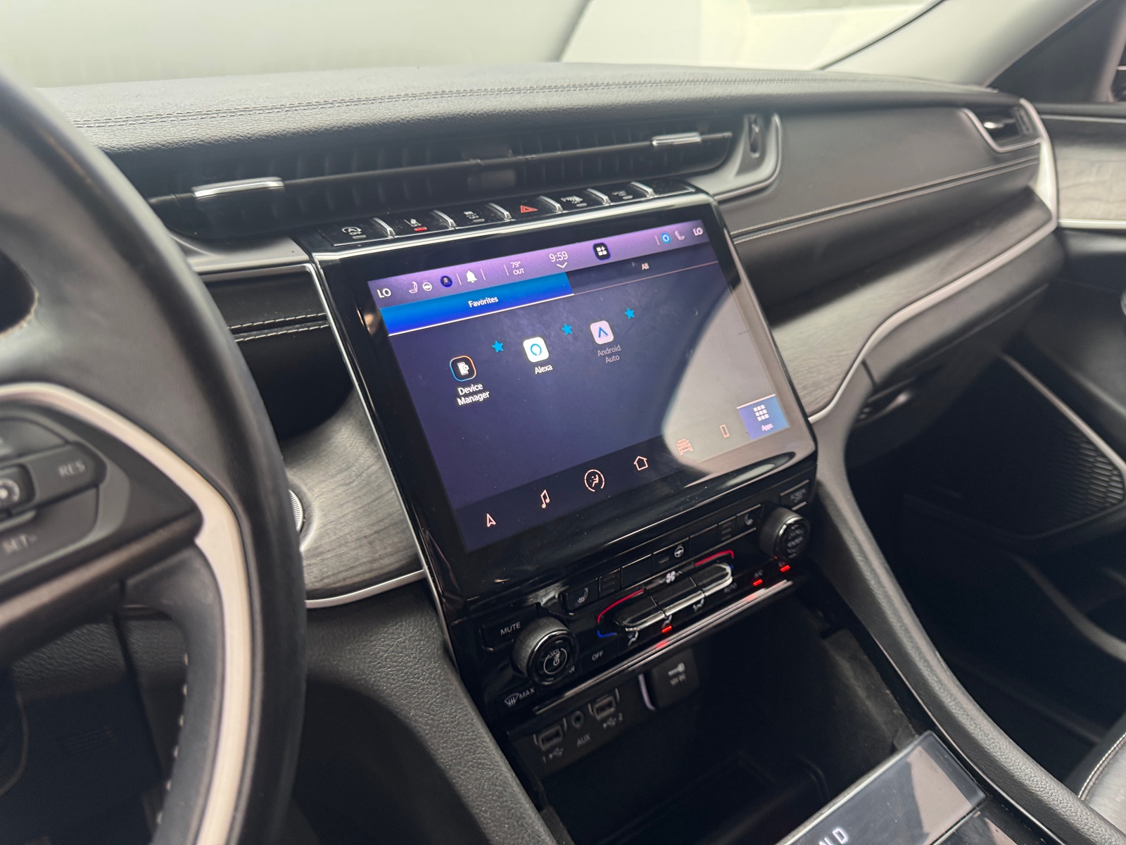 Thumbnail: 2021 Jeep Grand Cherokee L - 3