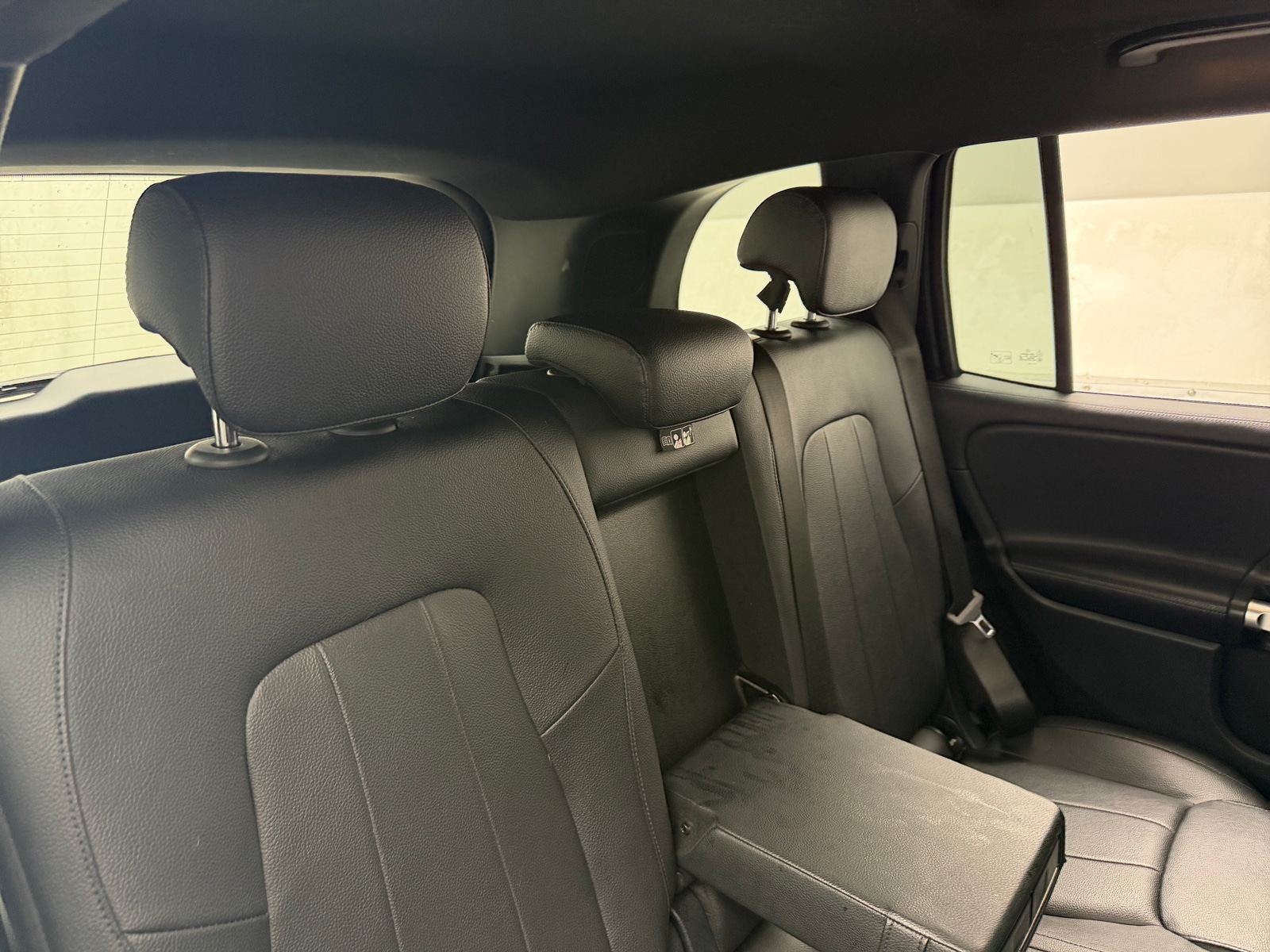 Thumbnail: 2021 Mercedes-Benz GLB - 5
