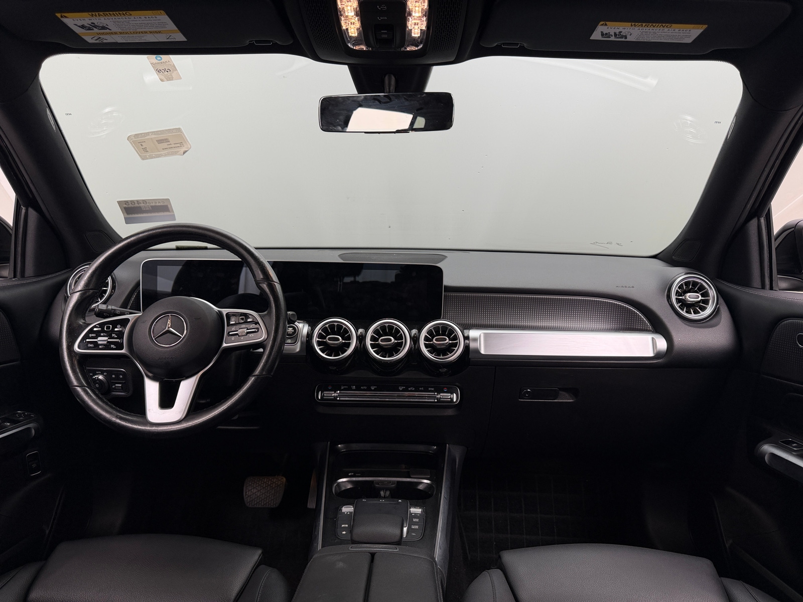 Thumbnail: 2021 Mercedes-Benz GLB - 2