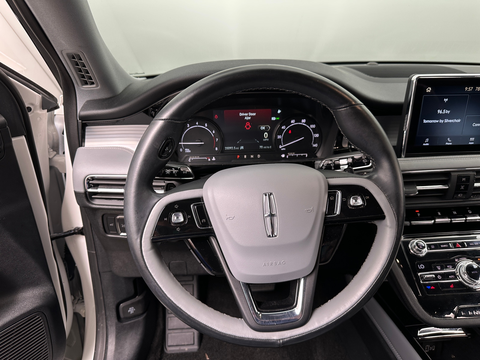 Thumbnail: 2020 Lincoln Corsair - 4