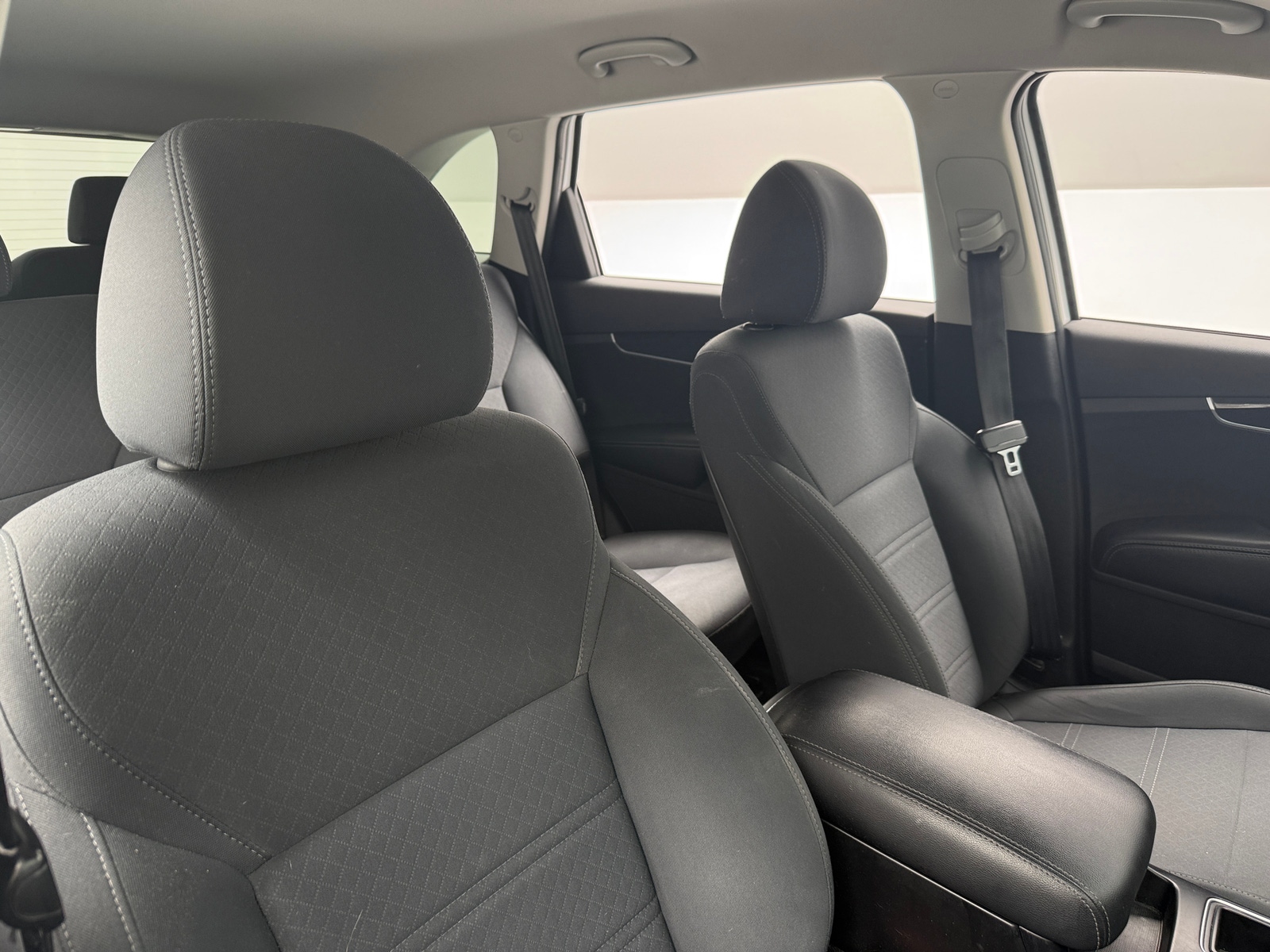 Thumbnail: 2019 Kia Sorento - 2
