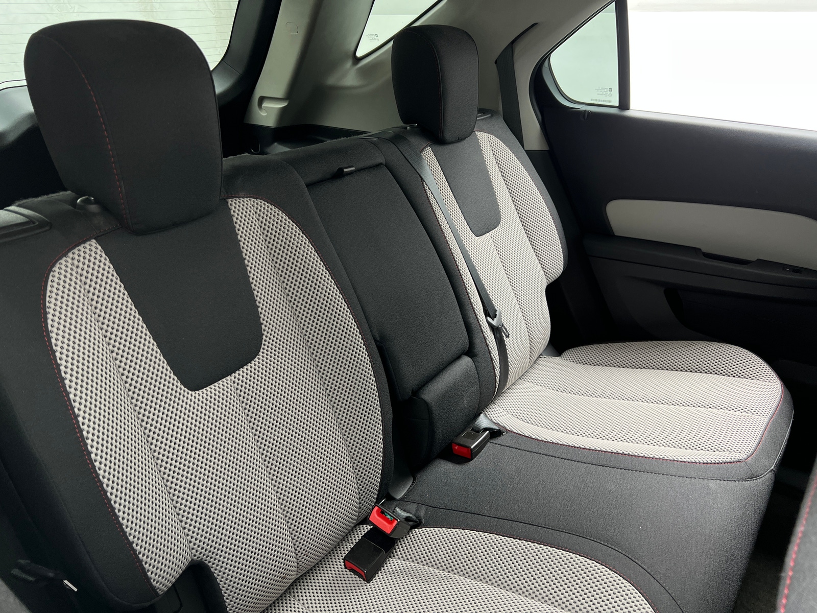 Thumbnail: 2012 Chevrolet Equinox - 6