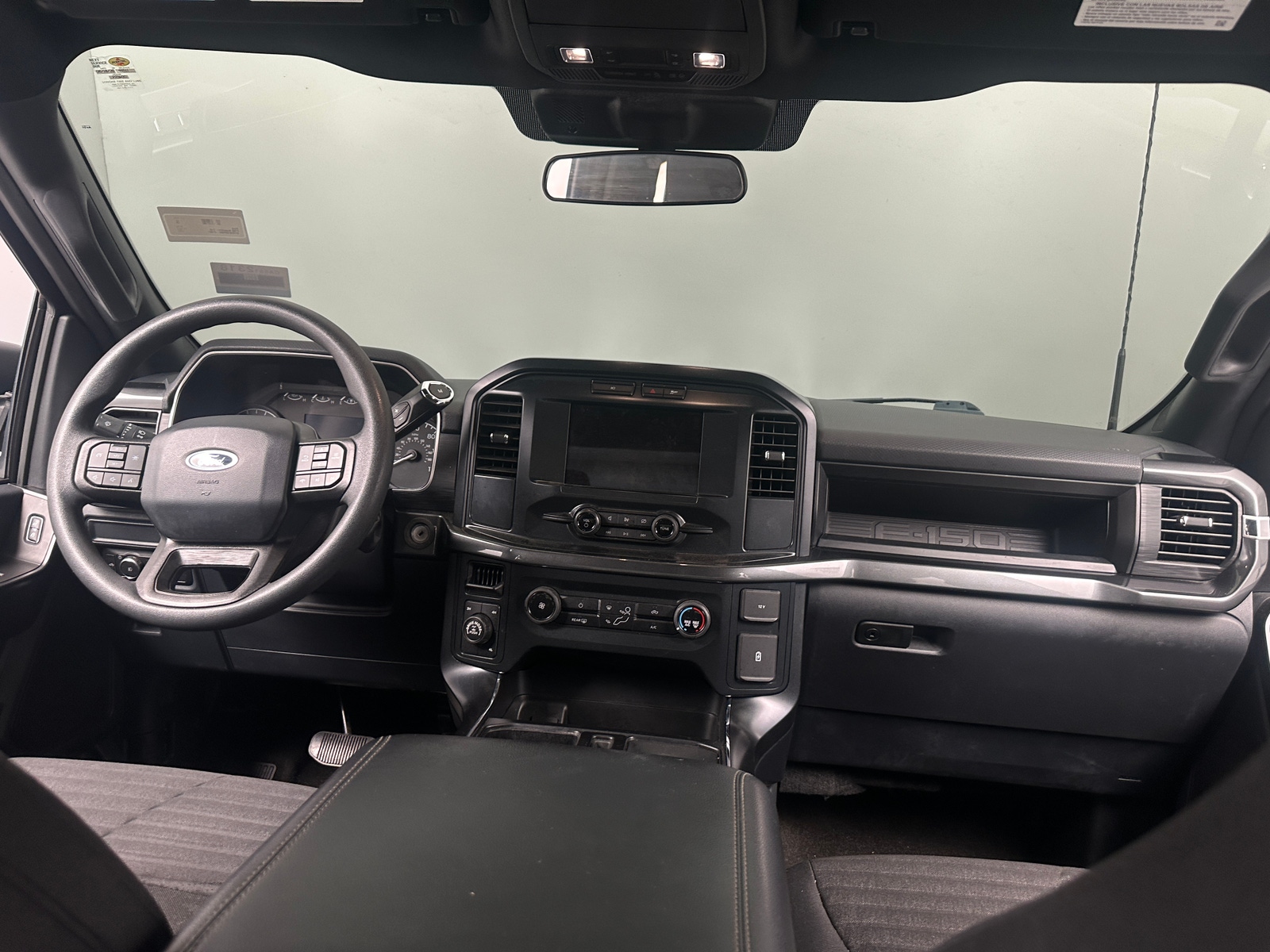 Thumbnail: 2022 Ford Econoline - 3