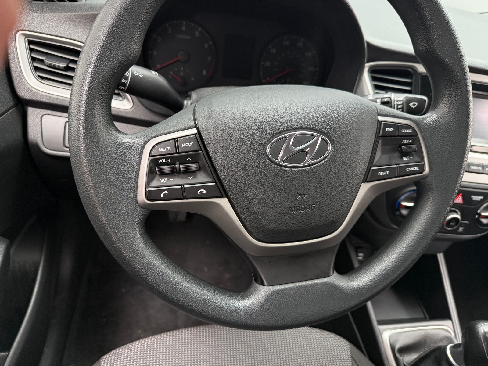 Thumbnail: 2020 Hyundai Accent - 5