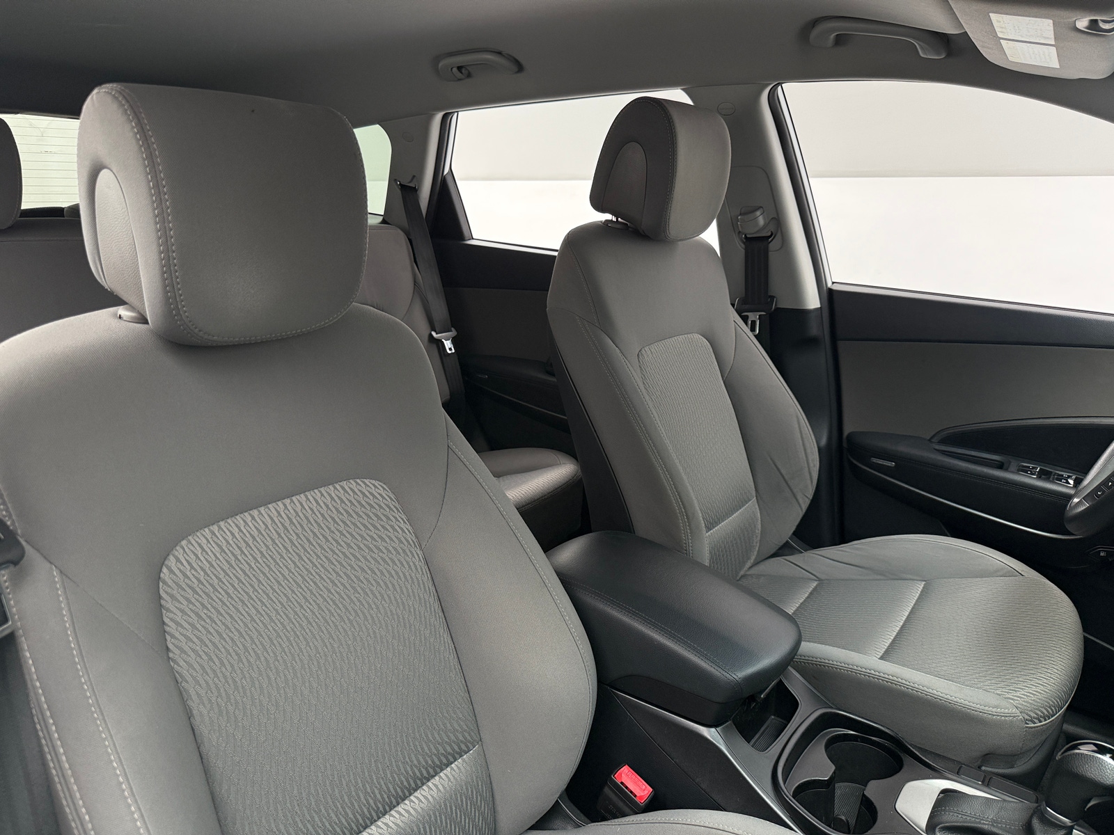 Thumbnail: 2018 Hyundai Santa Fe - 2