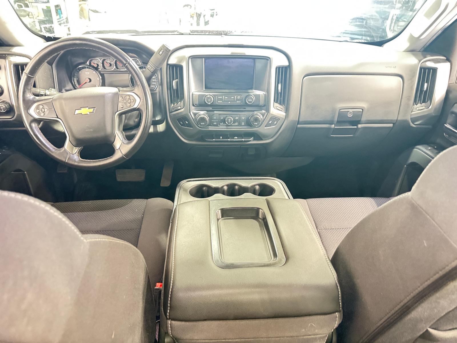 Thumbnail: 2018 Chevrolet Silverado 1500 - 3