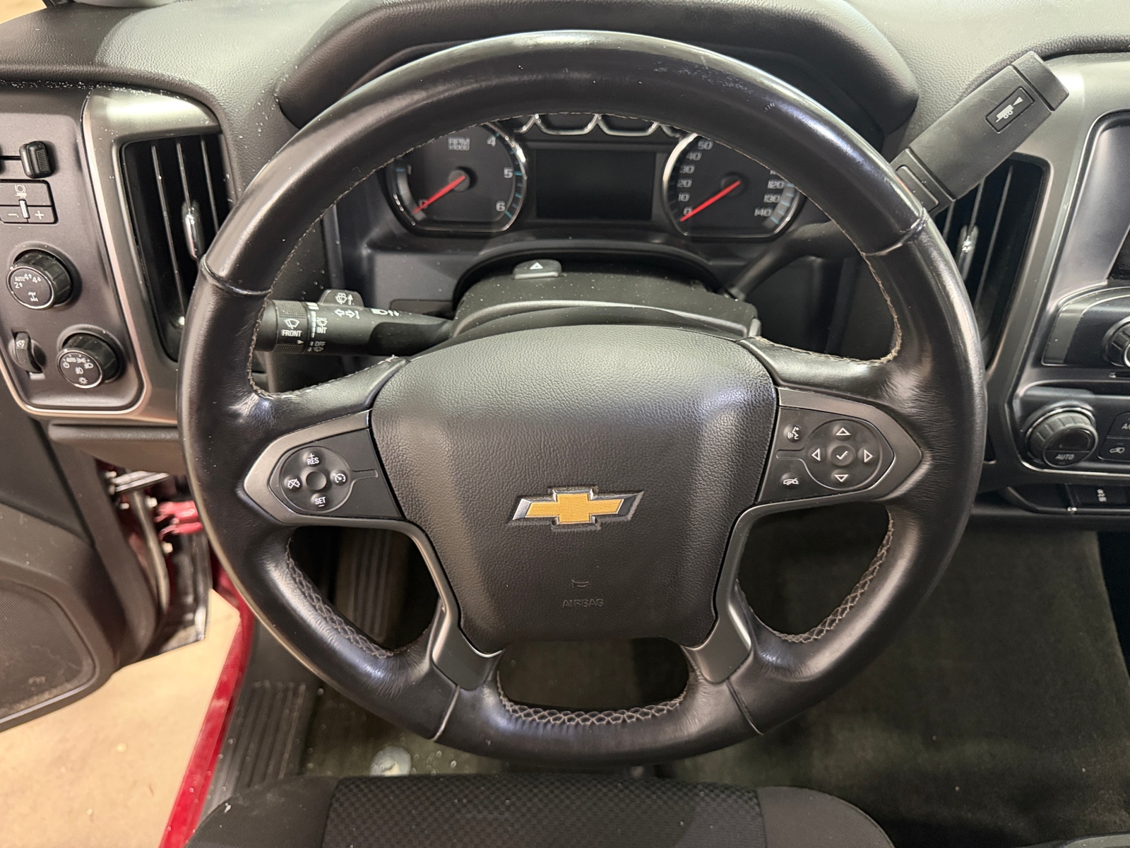 Thumbnail: 2018 Chevrolet Silverado 1500 - 5