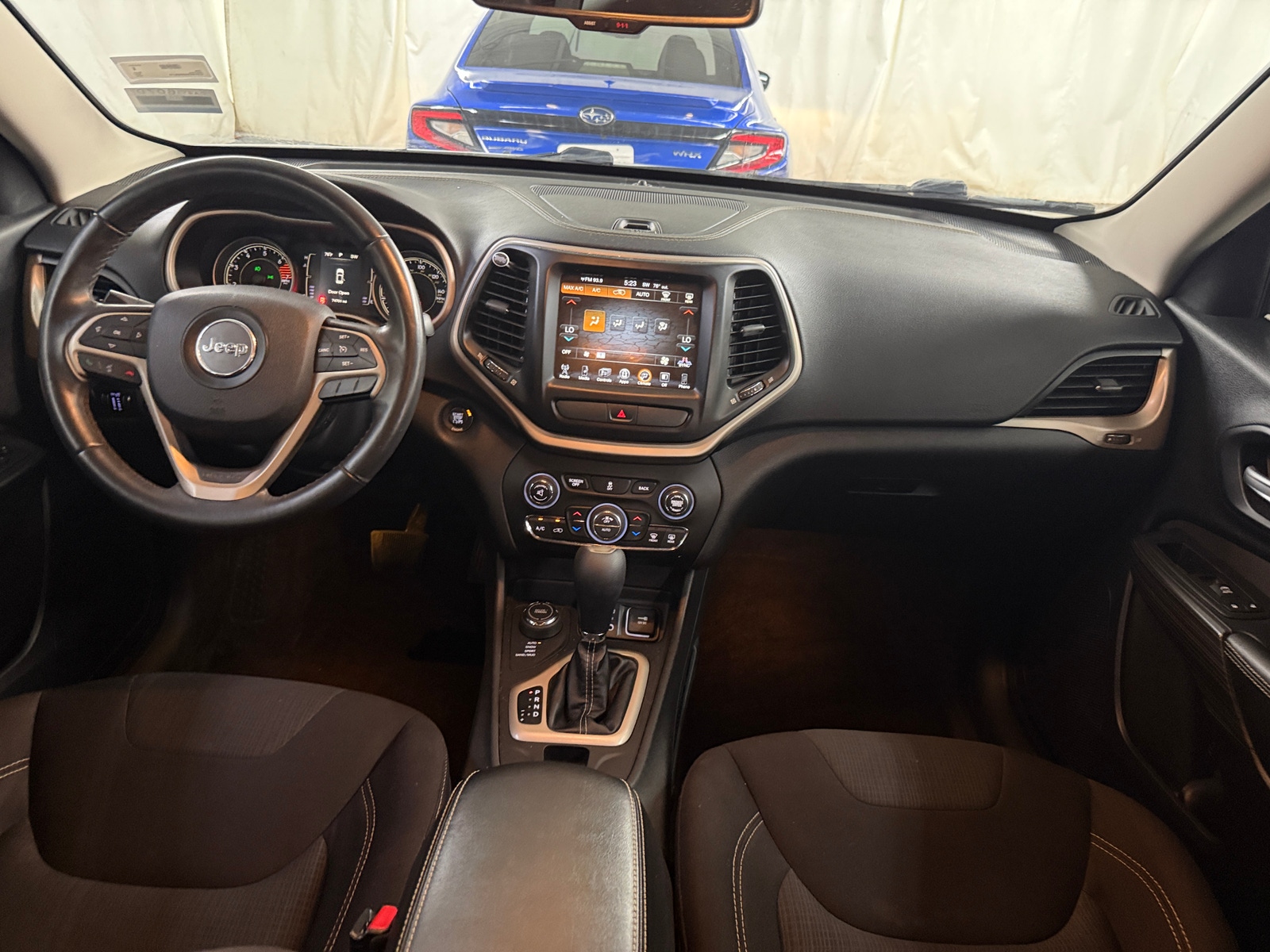 Thumbnail: 2016 Jeep Cherokee - 3
