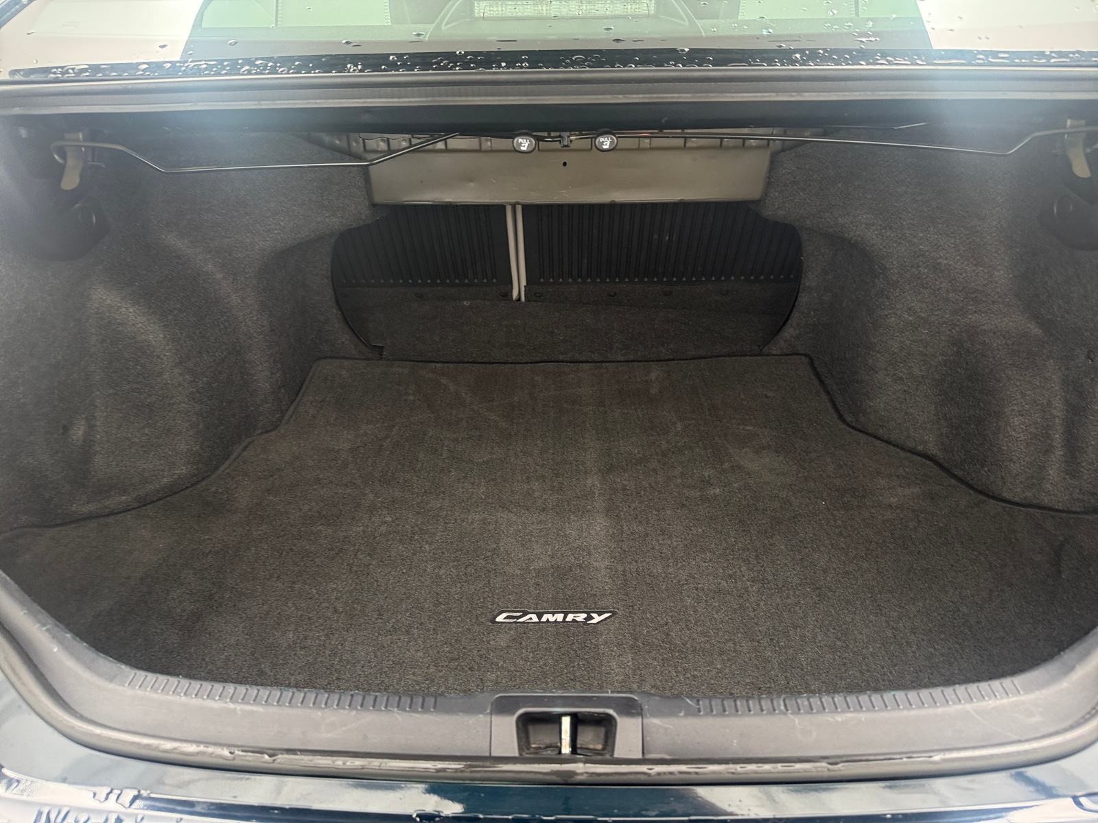 Thumbnail: 2015 Toyota Camry - 6