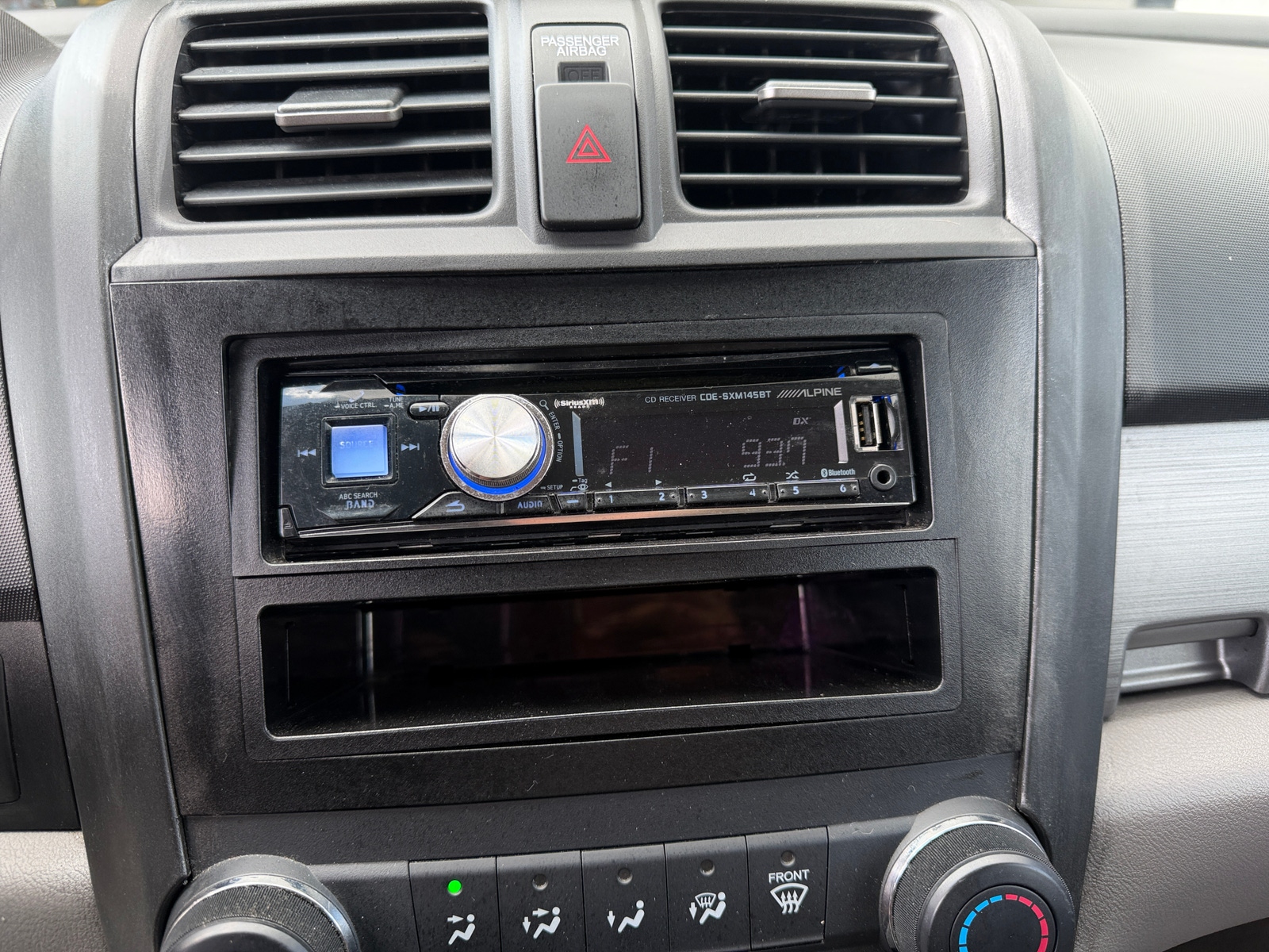 Thumbnail: 2011 Honda CR-V - 4