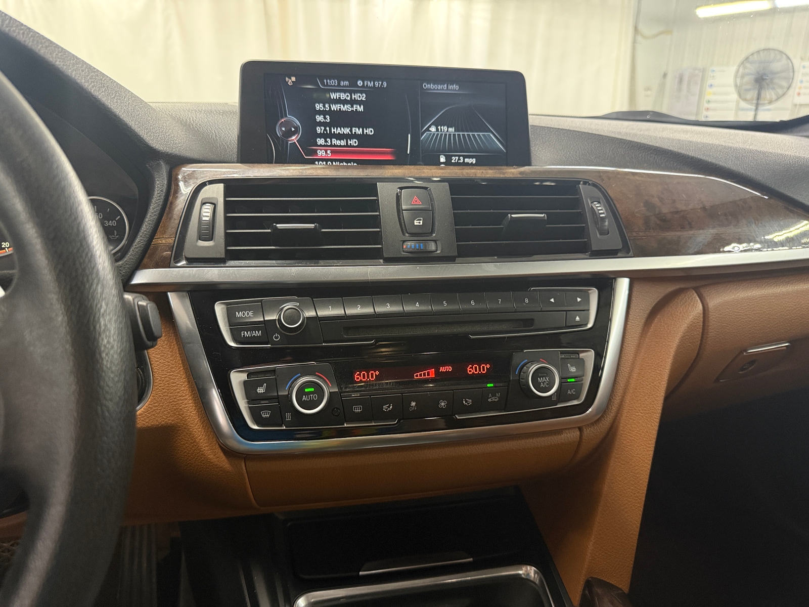Thumbnail: 2015 BMW 4 Series - 3