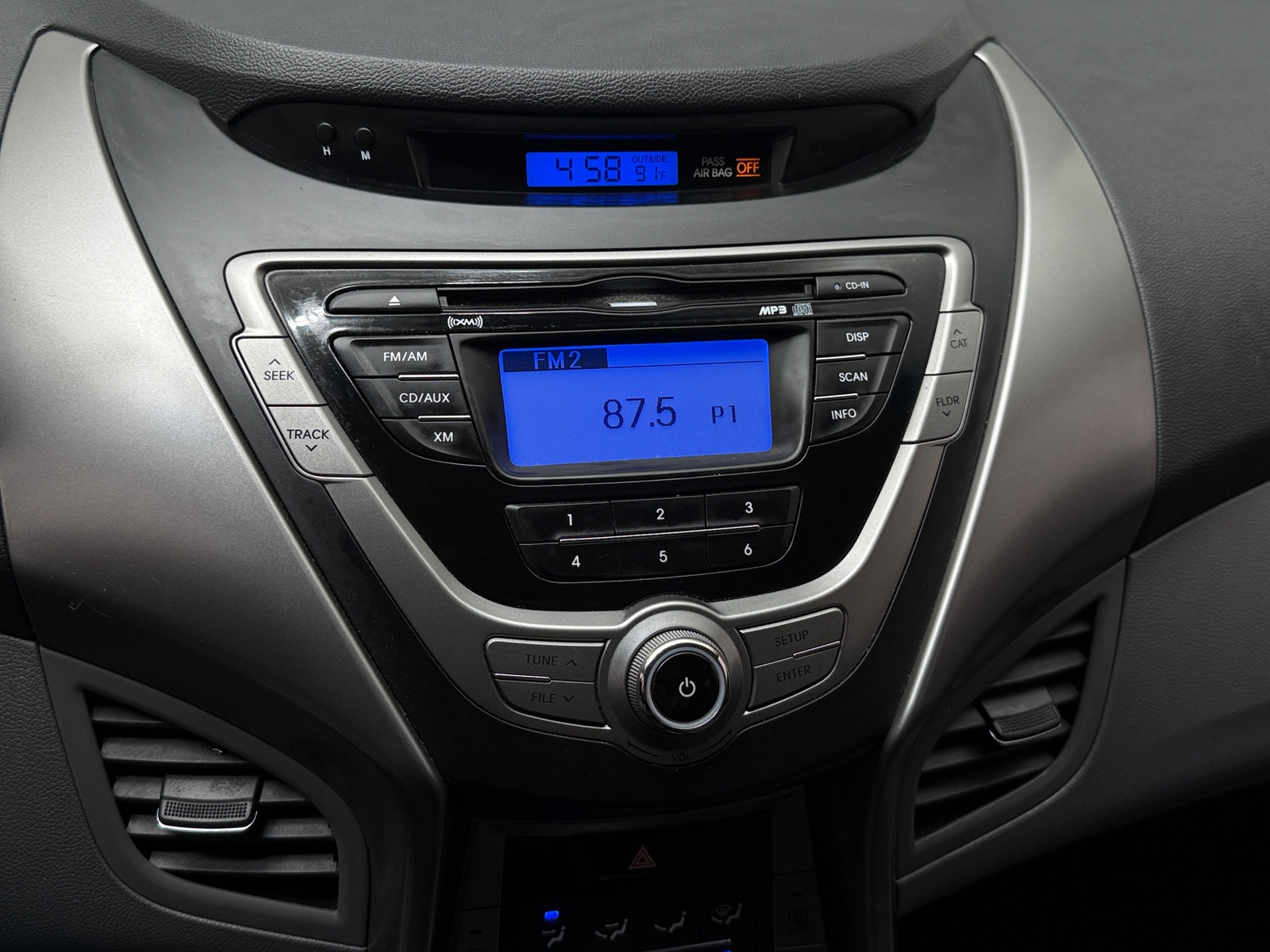 Thumbnail: 2013 Hyundai Elantra - 4
