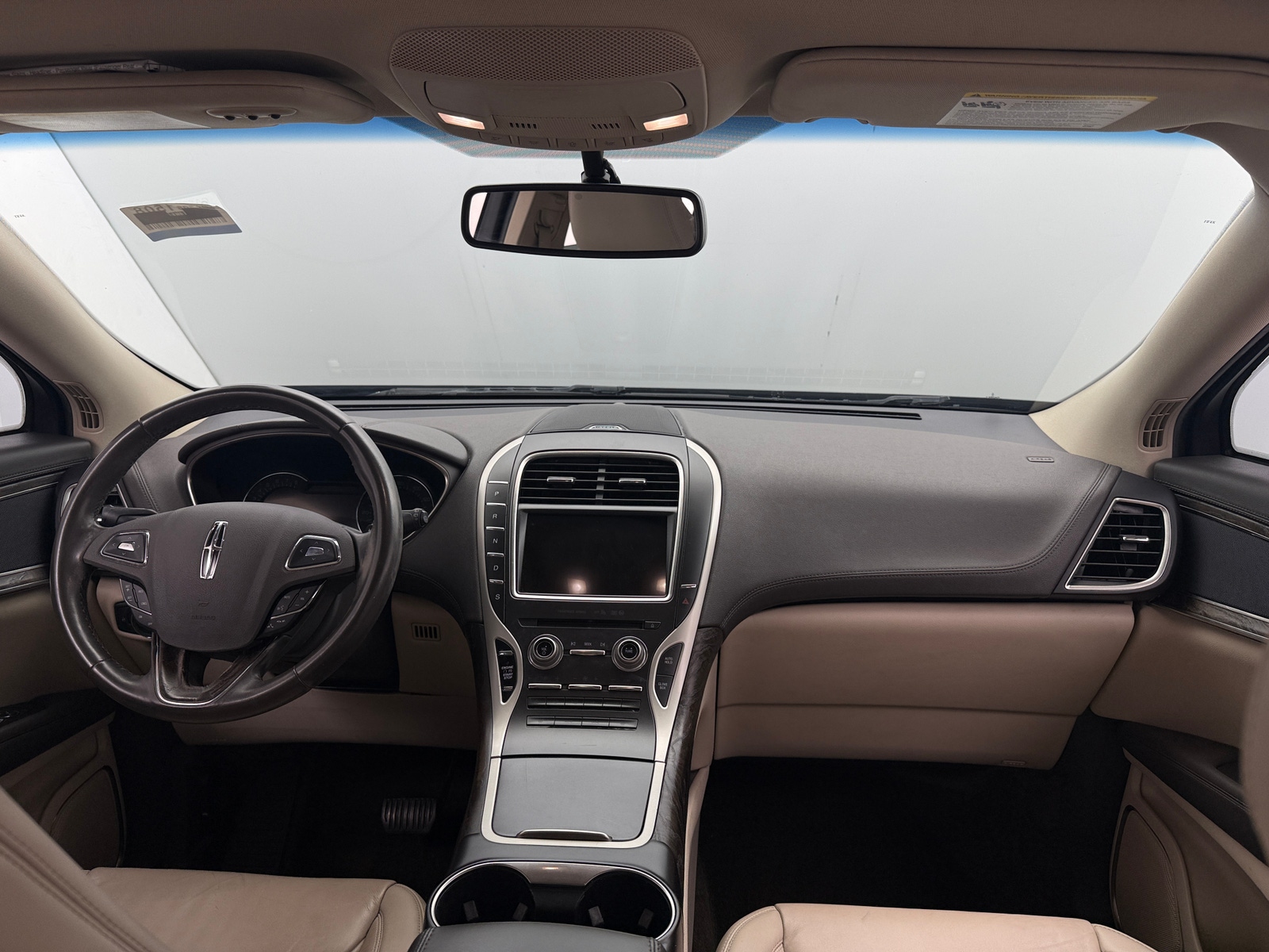 Thumbnail: 2017 Lincoln MKX - 2