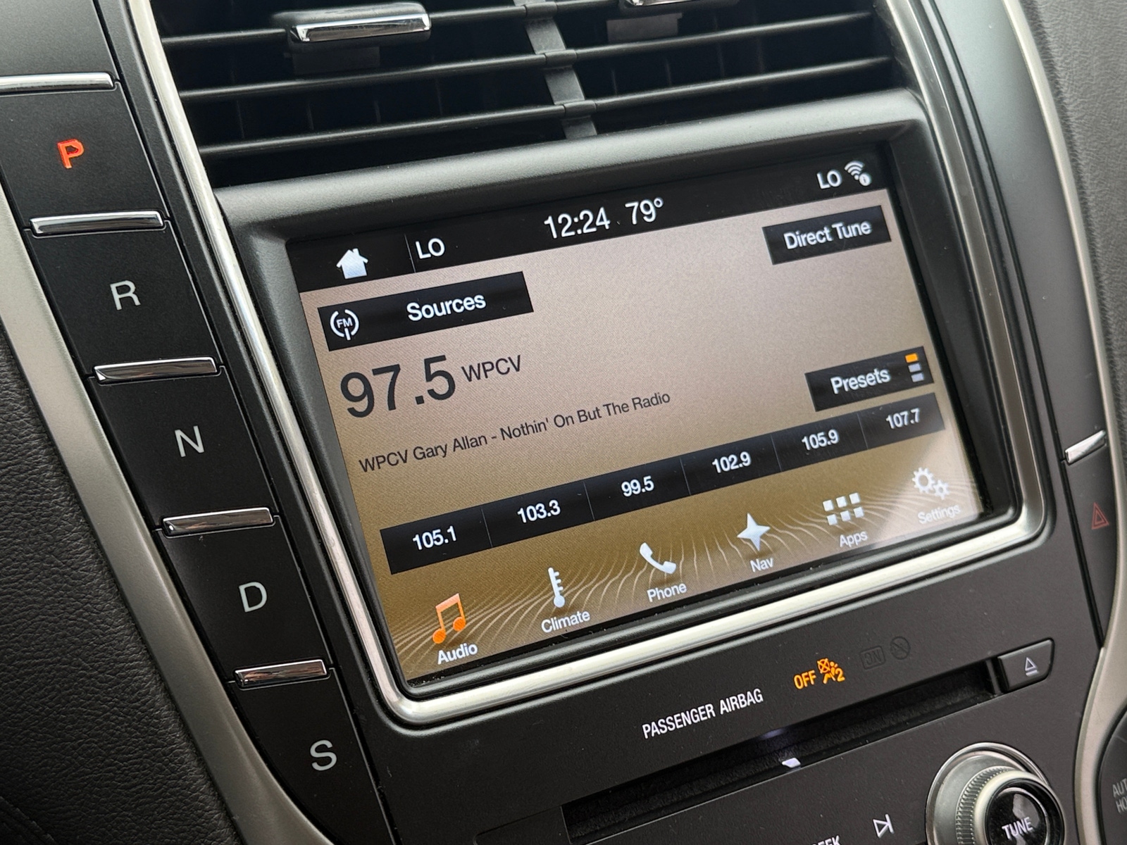 Thumbnail: 2017 Lincoln MKX - 3