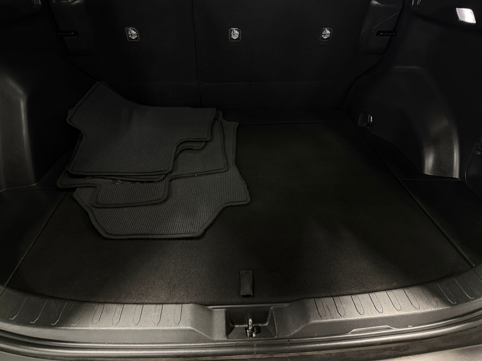 Thumbnail: 2023 Toyota RAV4 - 7