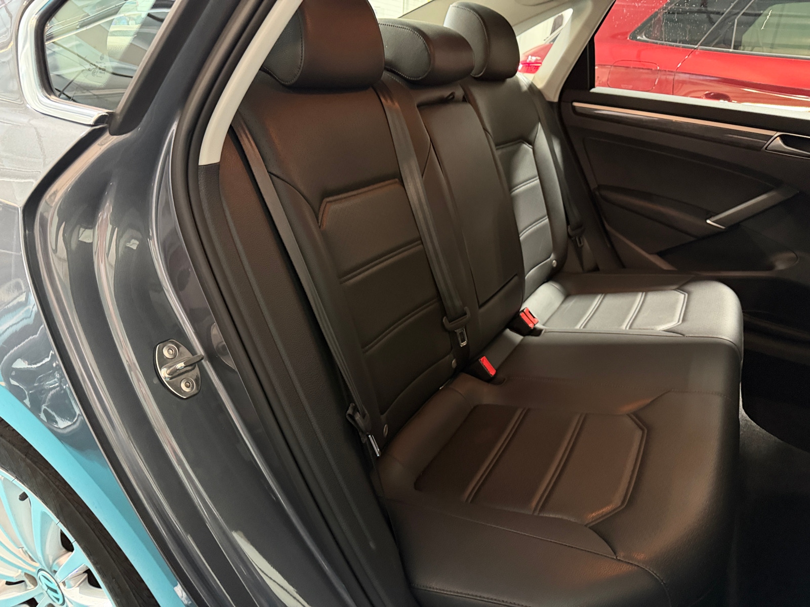 Thumbnail: 2016 Volkswagen Passat - 5