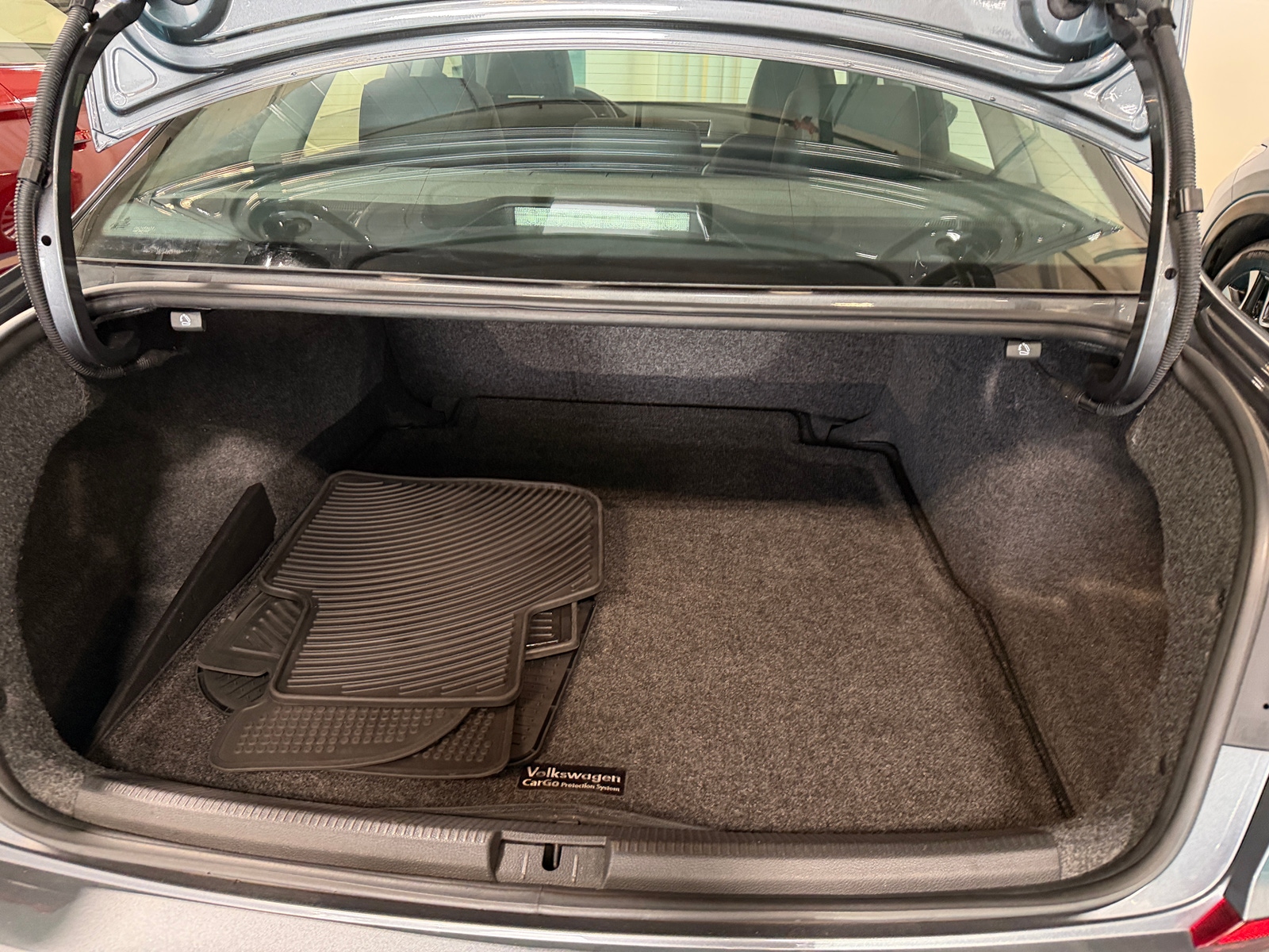 Thumbnail: 2016 Volkswagen Passat - 6