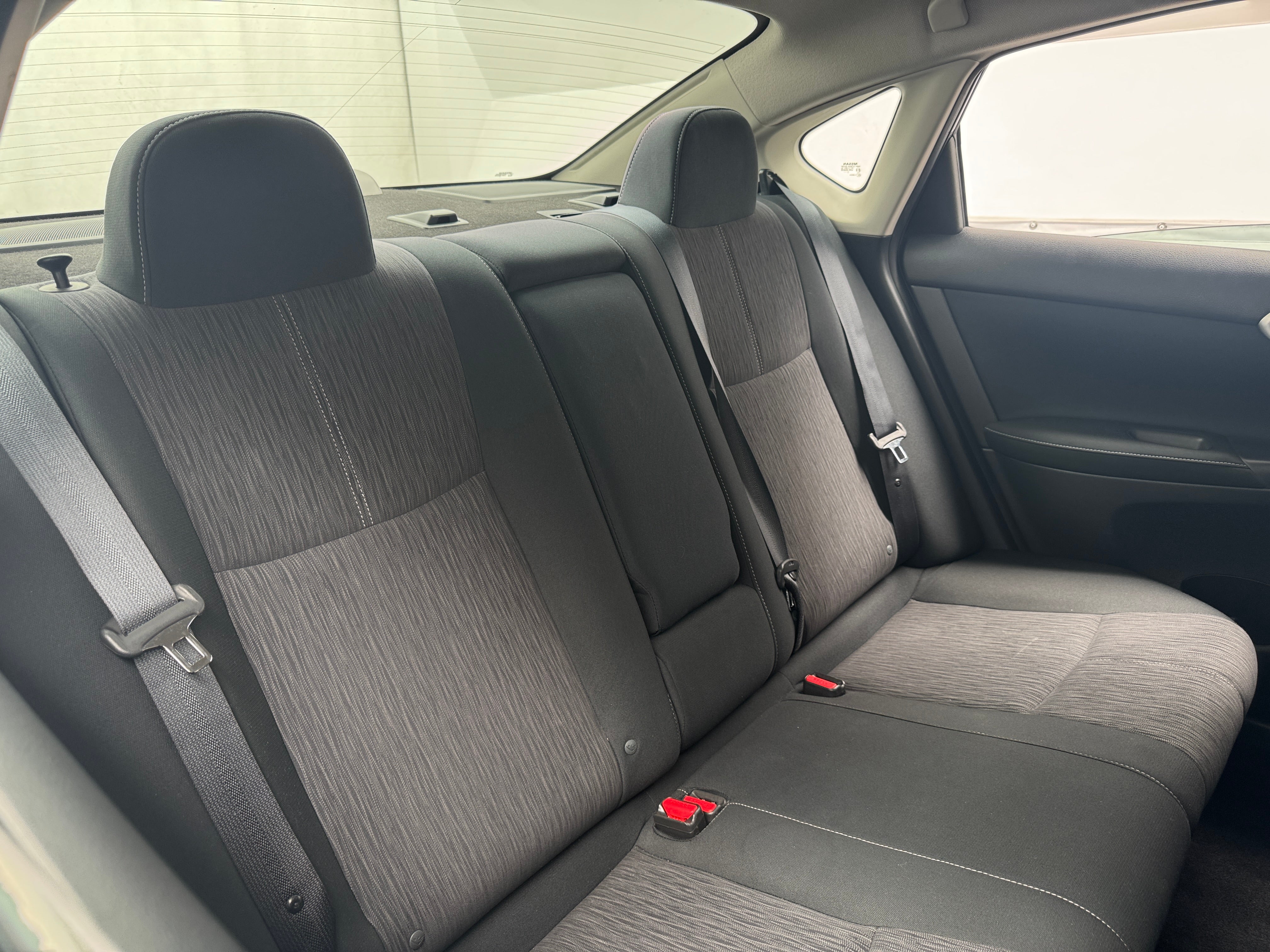 Used 2015 Nissan Sentra SV with VIN 3N1AB7AP6FL676888 for sale in Pewaukee, WI
