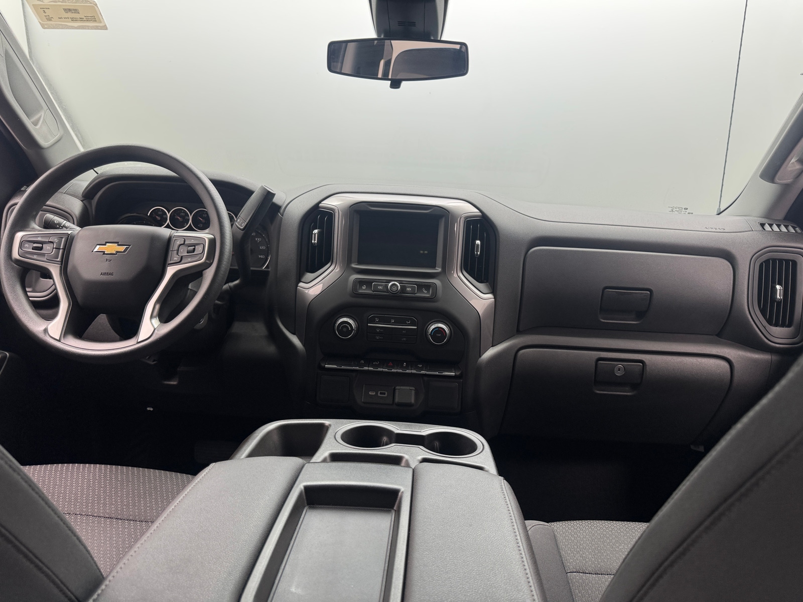 Thumbnail: 2022 Chevrolet Silverado 1500 - 3