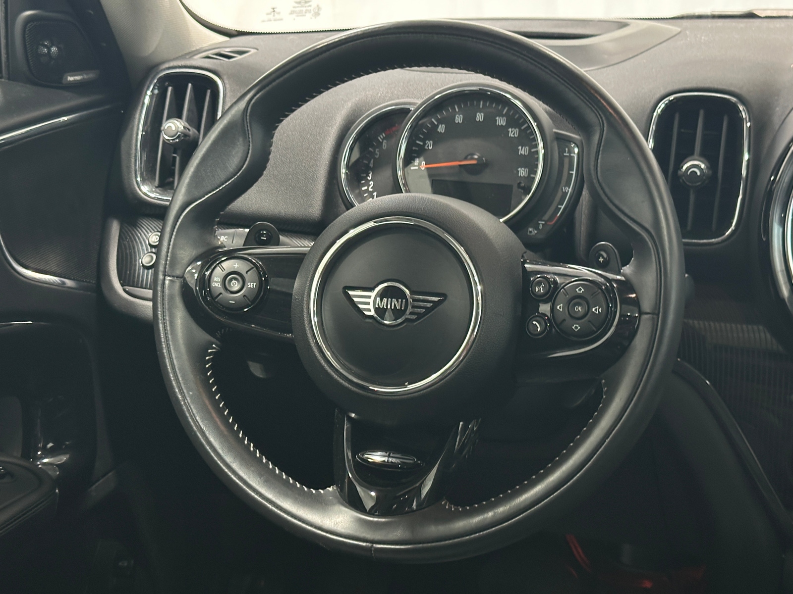 Thumbnail: 2019 MINI Cooper Countryman - 4