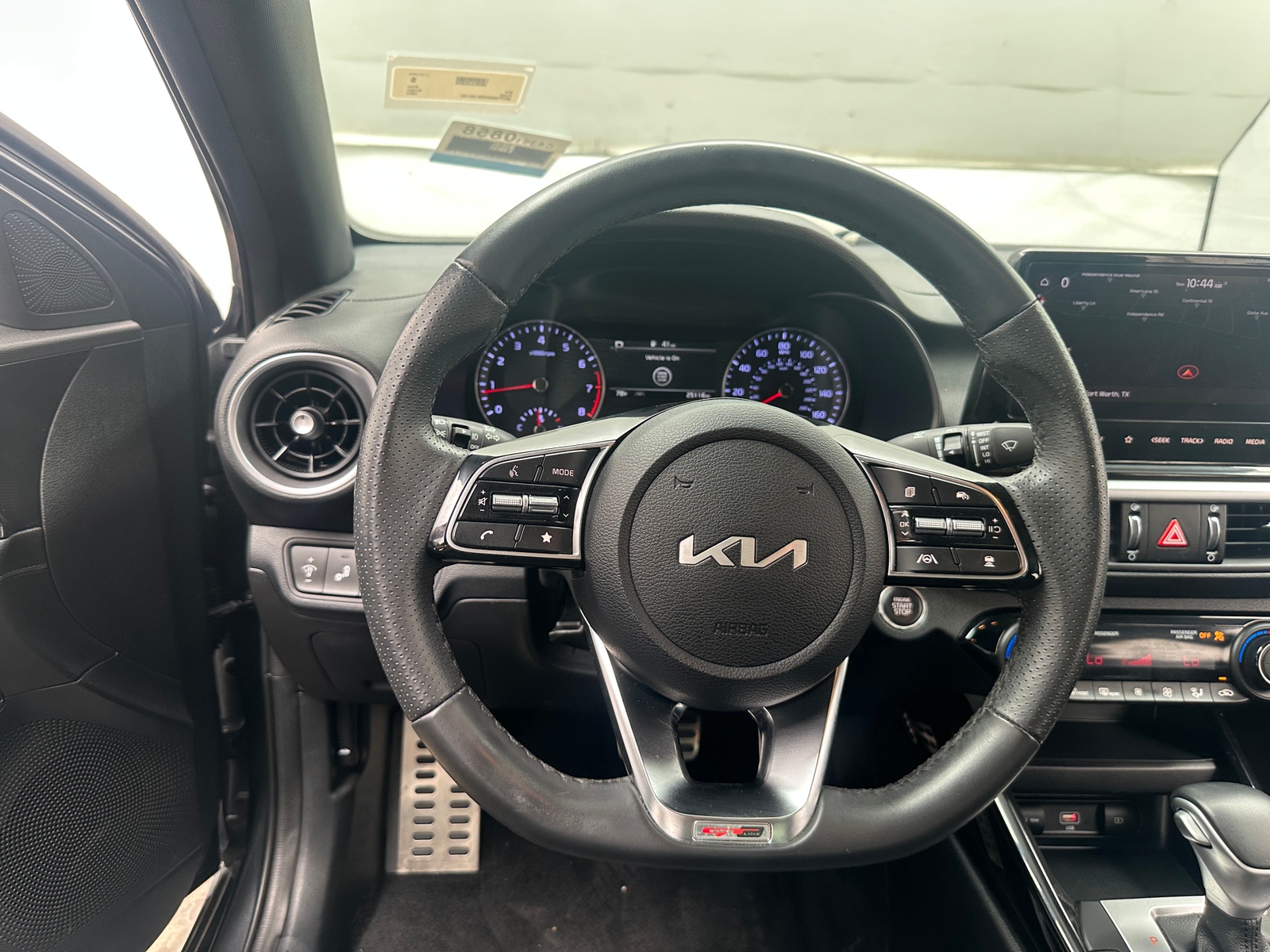 Thumbnail: 2024 Kia Forte - 4