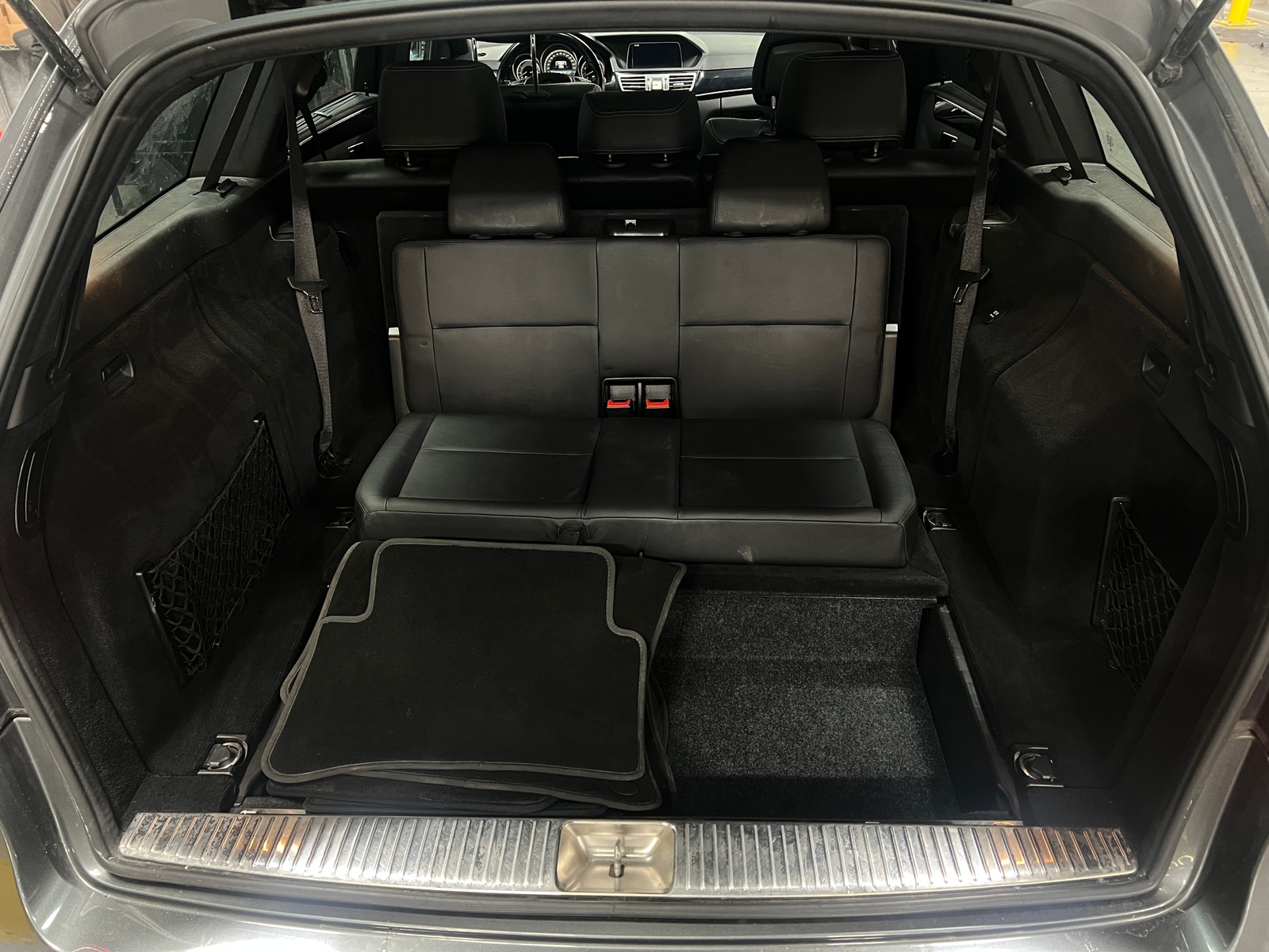Thumbnail: 2015 Mercedes-Benz E-Class - 6