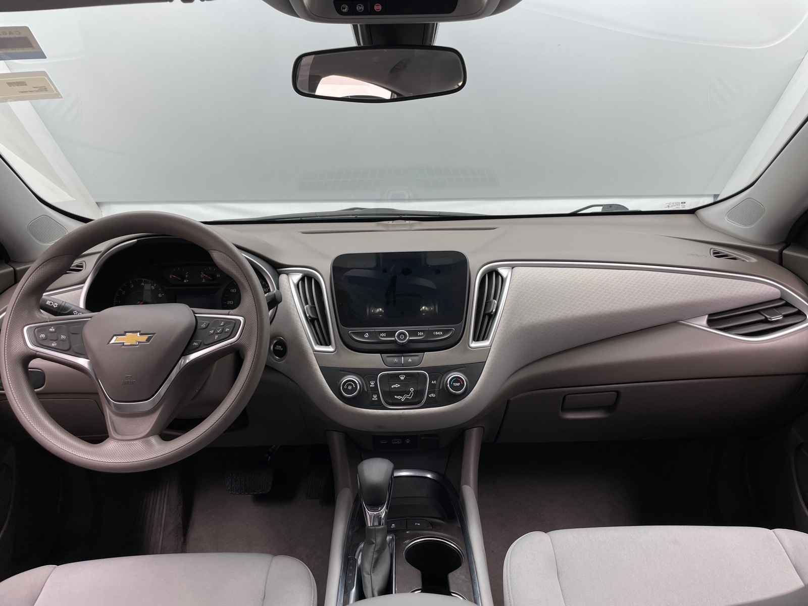 Thumbnail: 2022 Chevrolet Malibu - 3