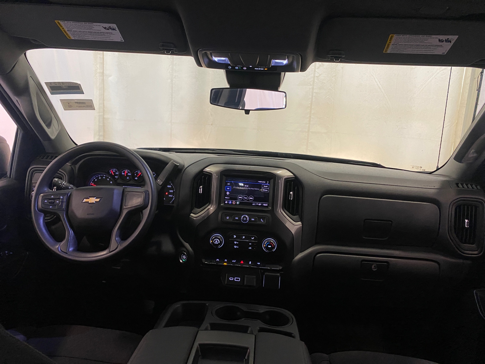 Thumbnail: 2026 Chevrolet Silverado 1500 - 3