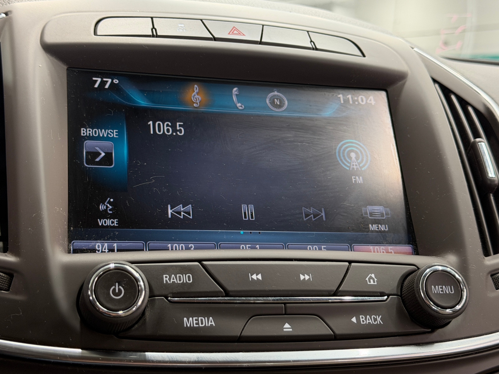 Thumbnail: 2015 Buick Regal - 3