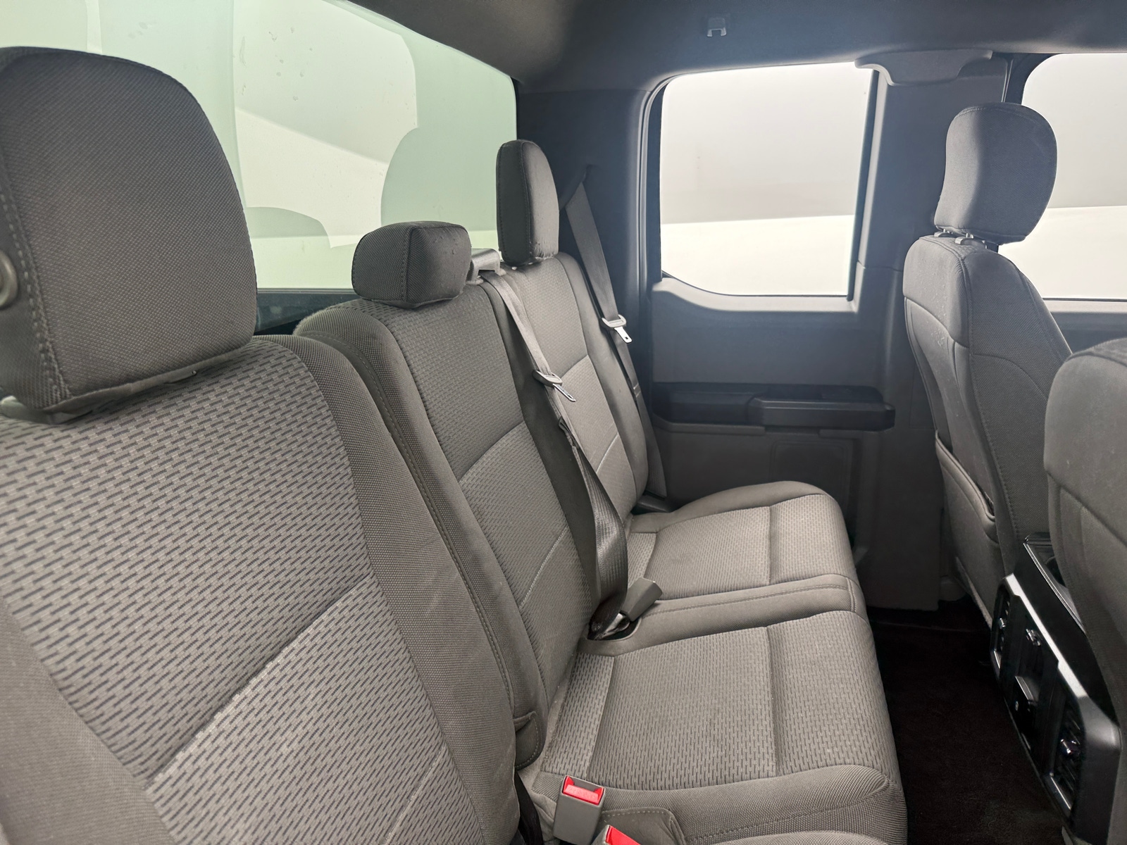 Thumbnail: 2018 Ford Econoline - 6