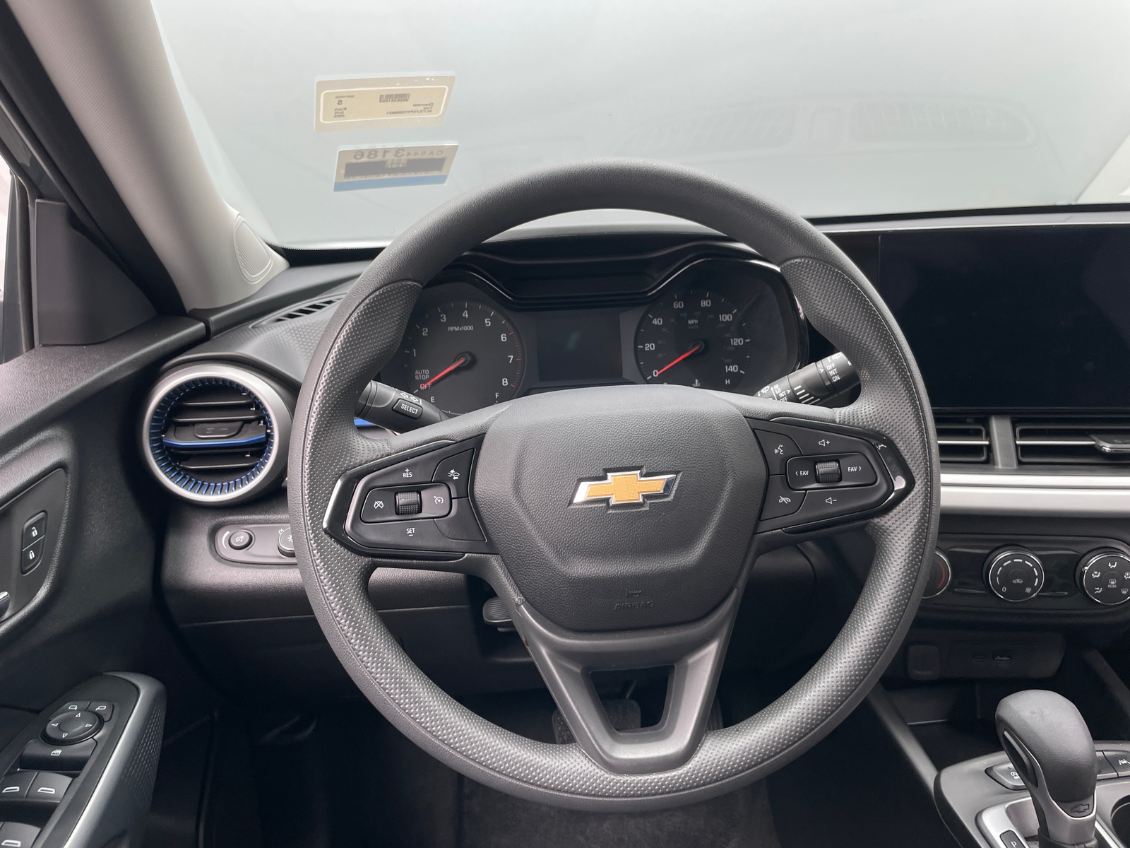 Thumbnail: 2026 Chevrolet Trax - 5