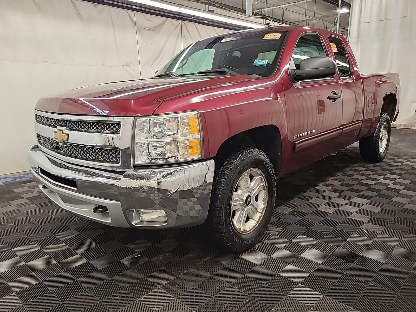 2013 Chevrolet Silverado 1500 4WD Ext Cab 143.5" LT