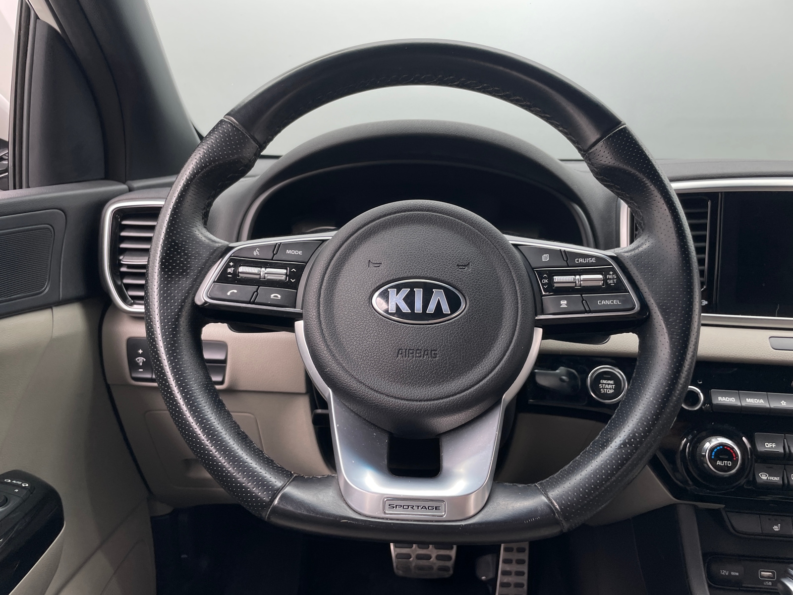 Thumbnail: 2021 Kia Sportage - 4