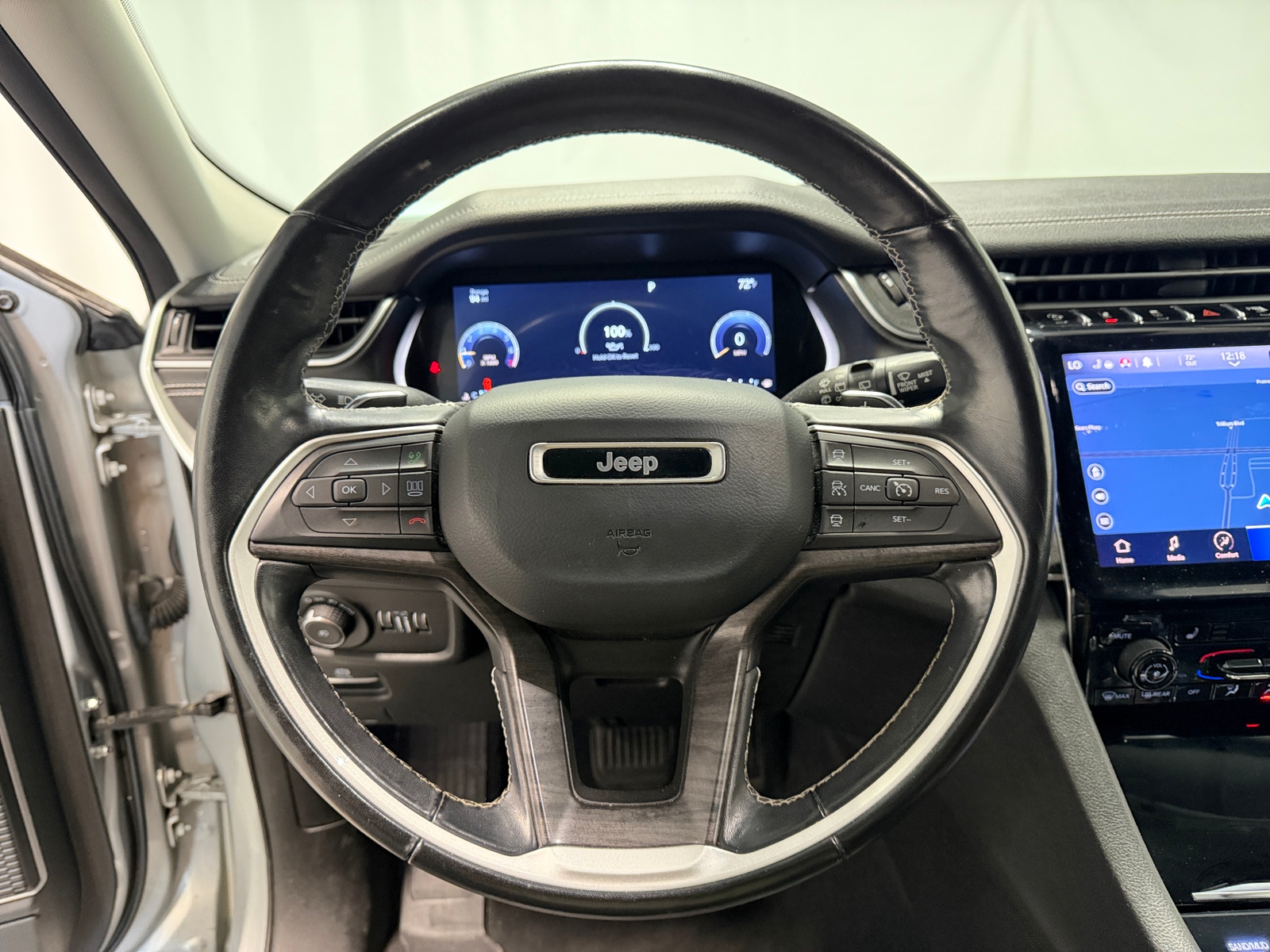 Thumbnail: 2021 Jeep Grand Cherokee L - 4