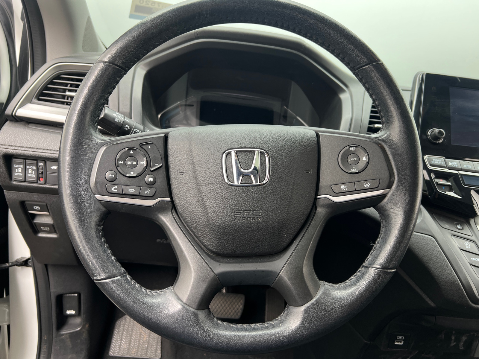 Thumbnail: 2023 Honda Odyssey - 4