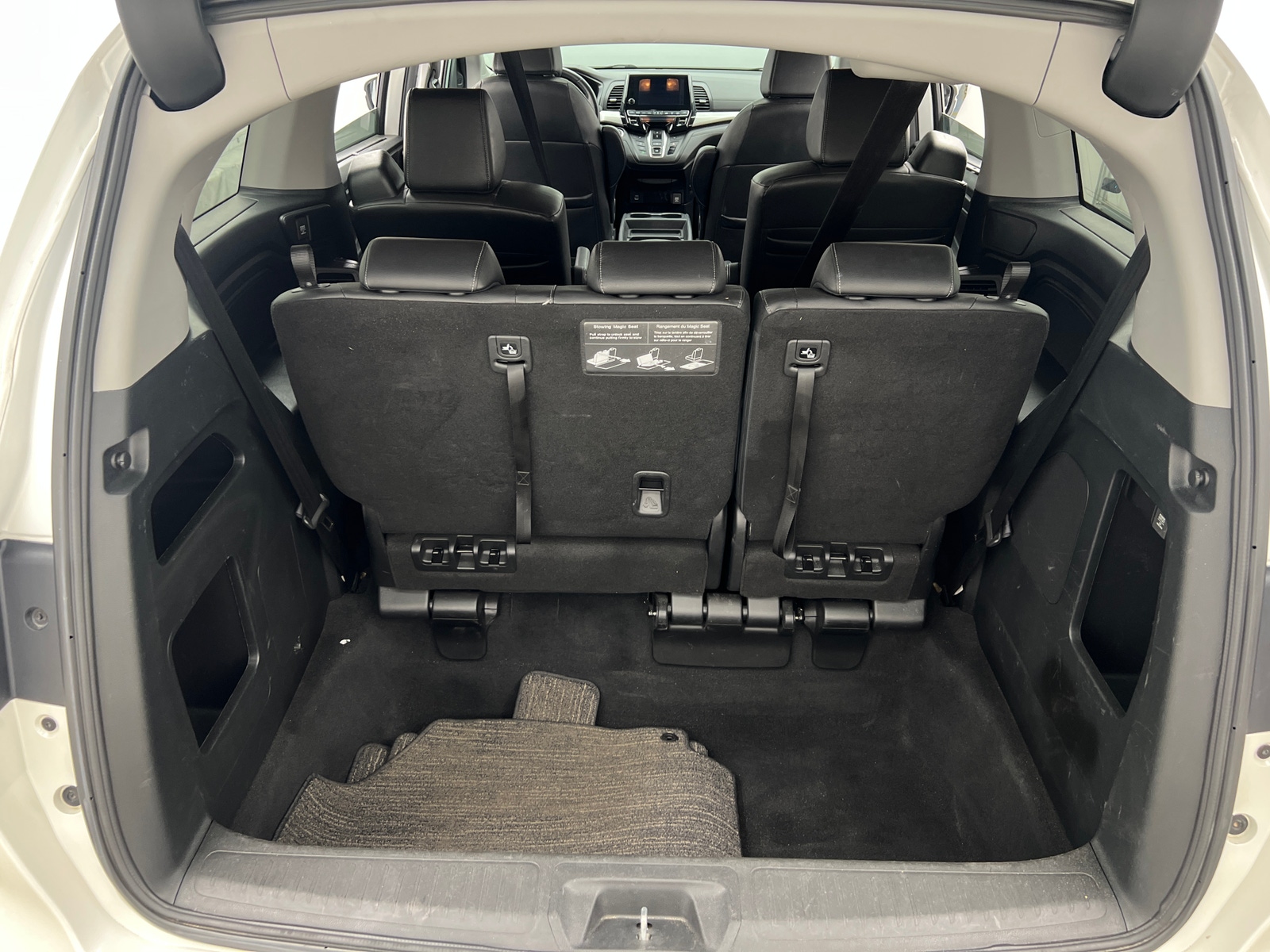 Thumbnail: 2023 Honda Odyssey - 6