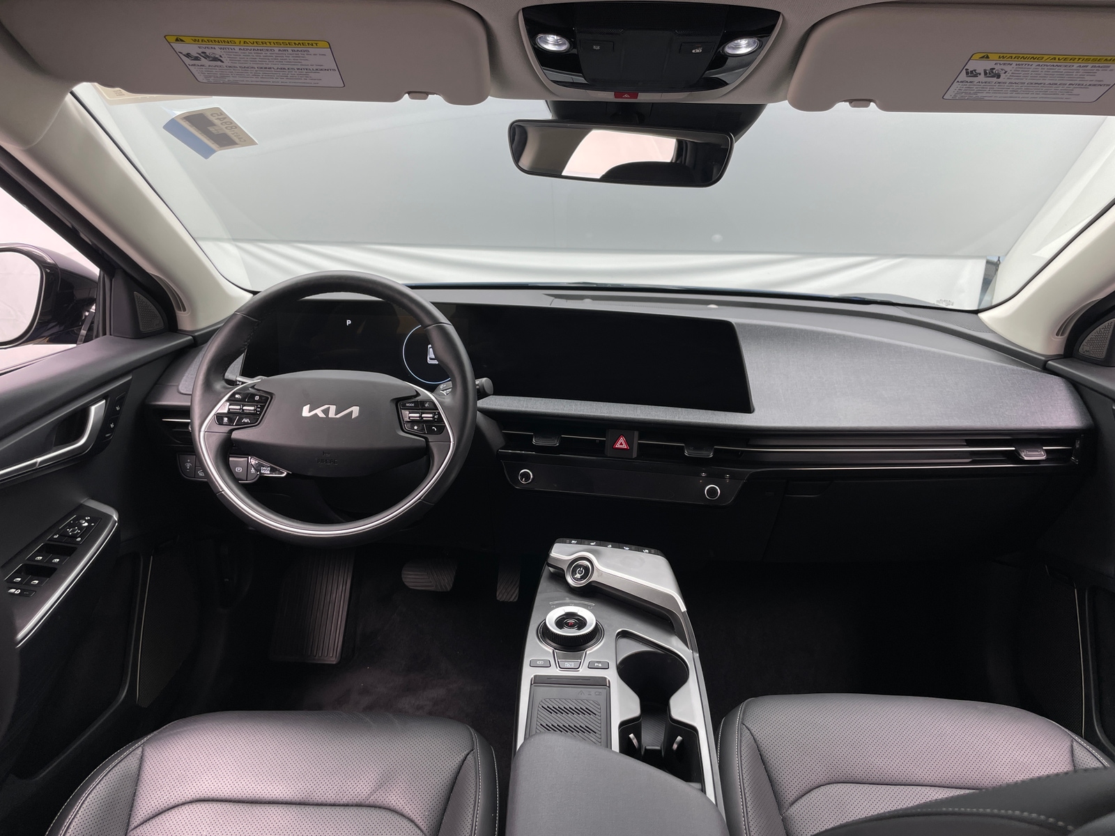 Thumbnail: 2024 Kia EV6 - 2