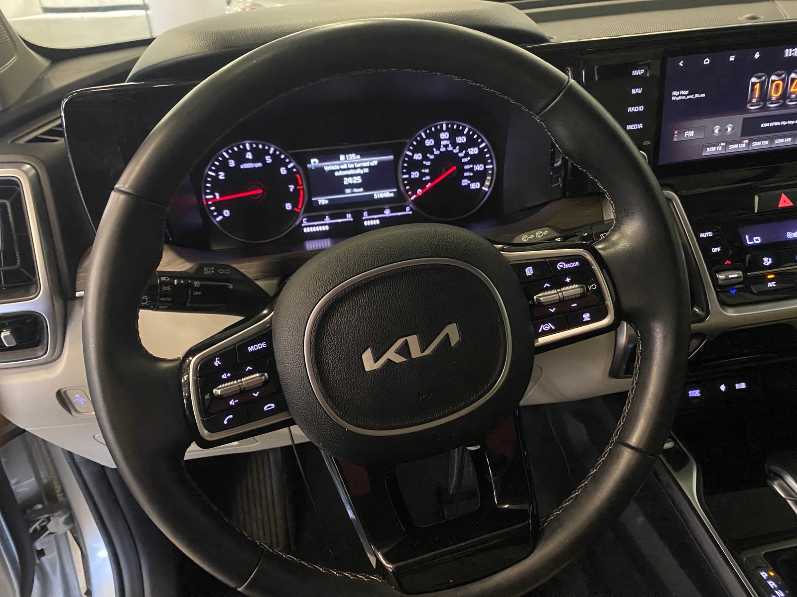 Thumbnail: 2022 Kia Sorento - 4