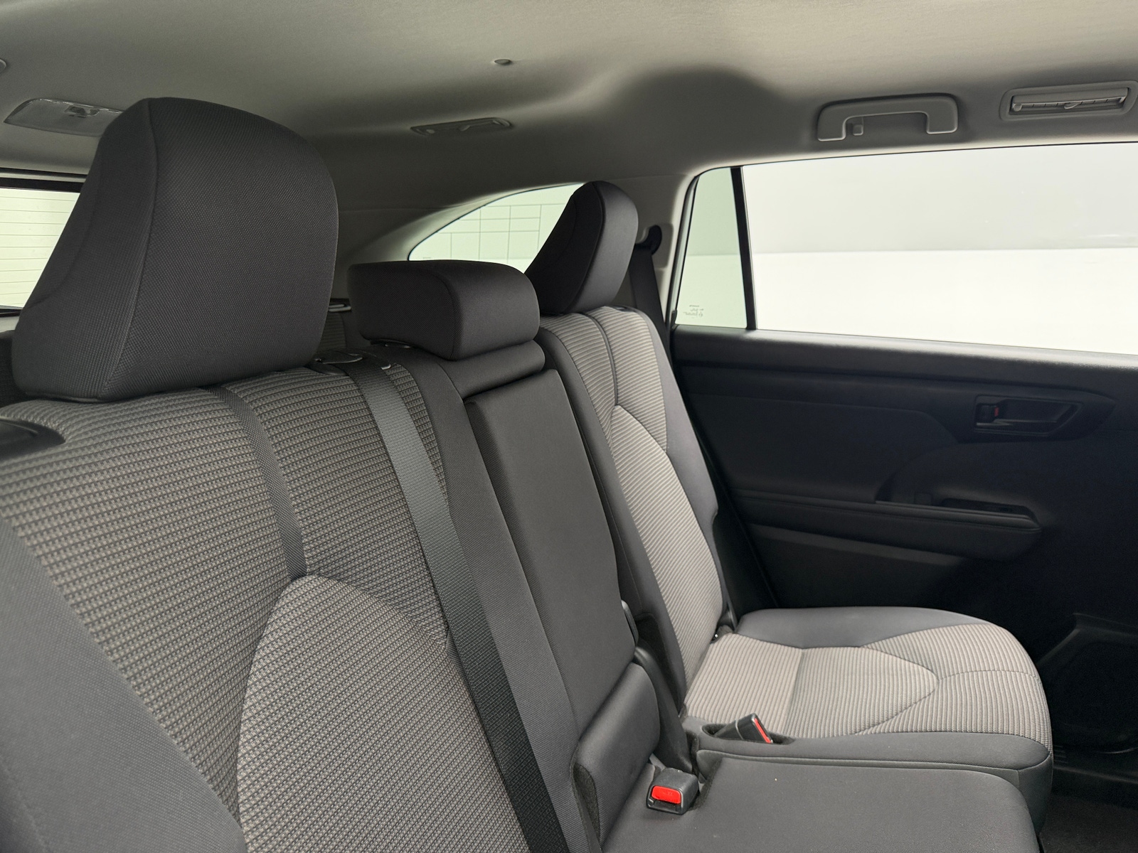 Thumbnail: 2024 Toyota Highlander - 6