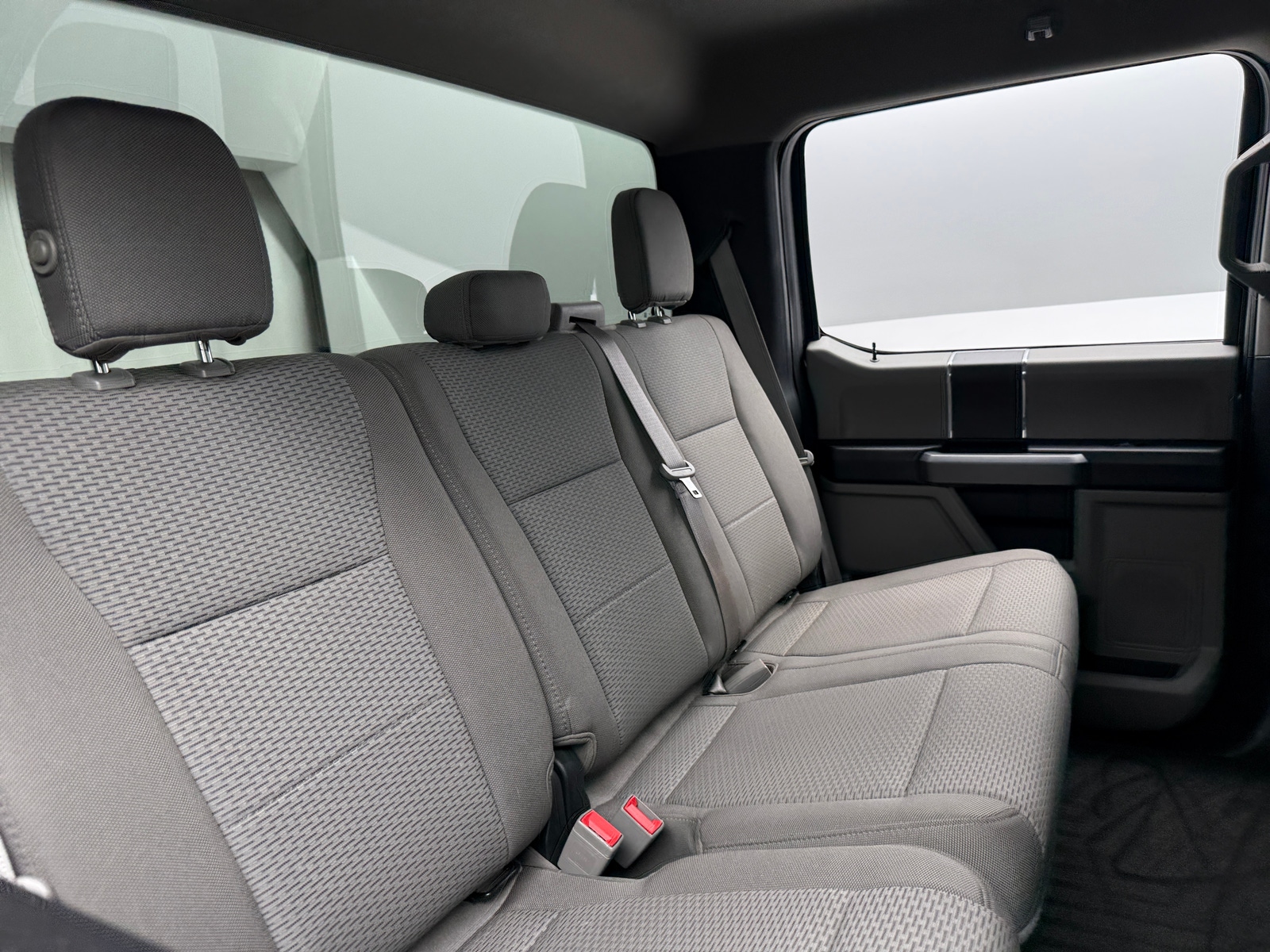 Thumbnail: 2018 Ford Econoline - 6