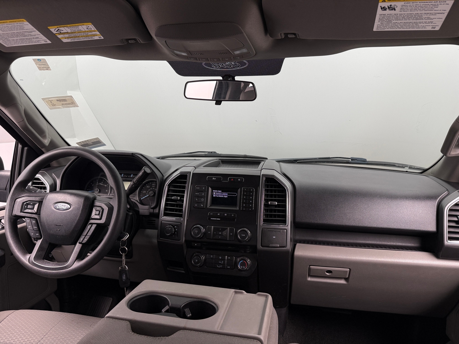Thumbnail: 2018 Ford Econoline - 3
