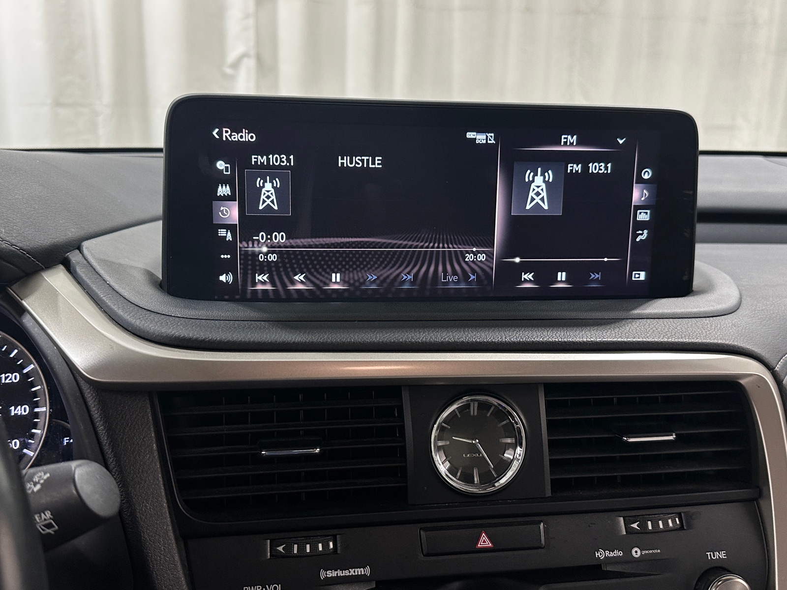 Thumbnail: 2021 Lexus RX - 4
