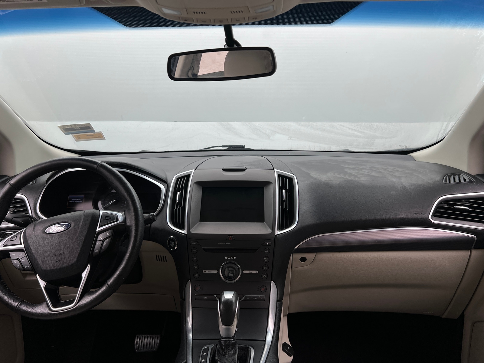 Thumbnail: 2016 Ford Edge - 2