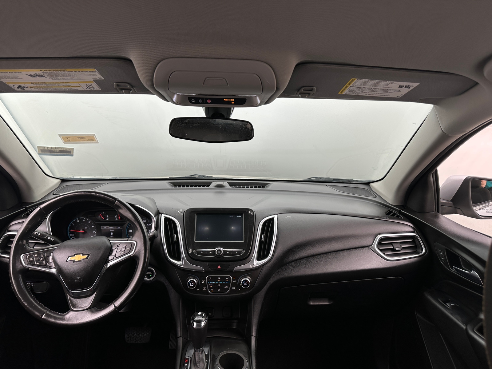 Thumbnail: 2018 Chevrolet Equinox - 3