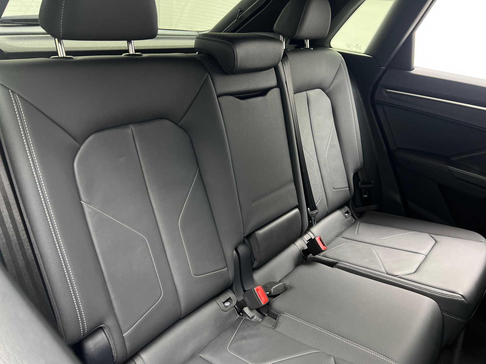Thumbnail: 2023 Audi Q3 - 5