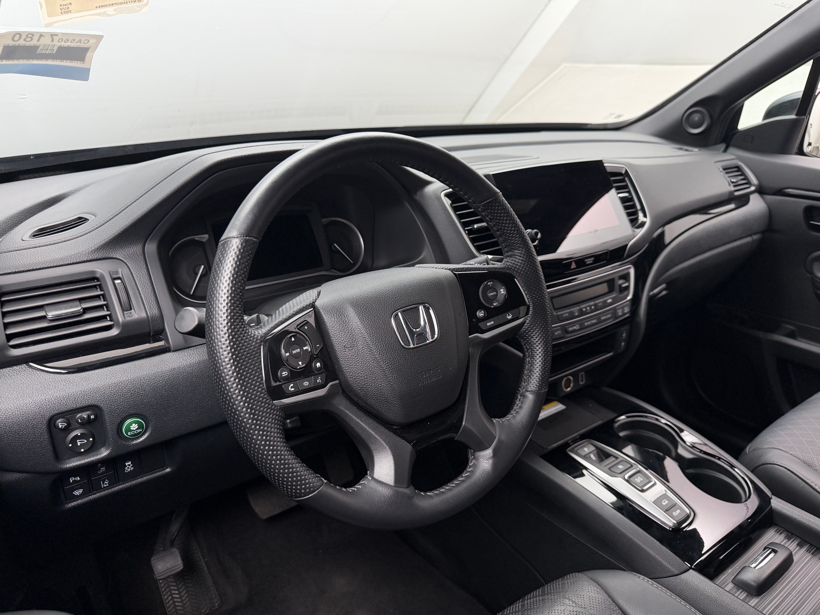 Thumbnail: 2023 Honda Passport - 4