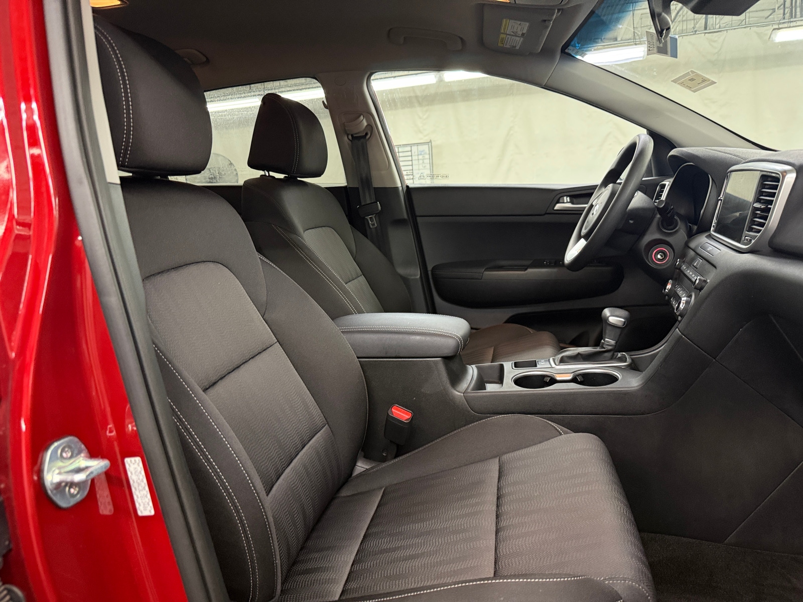 Thumbnail: 2020 Kia Sportage - 2